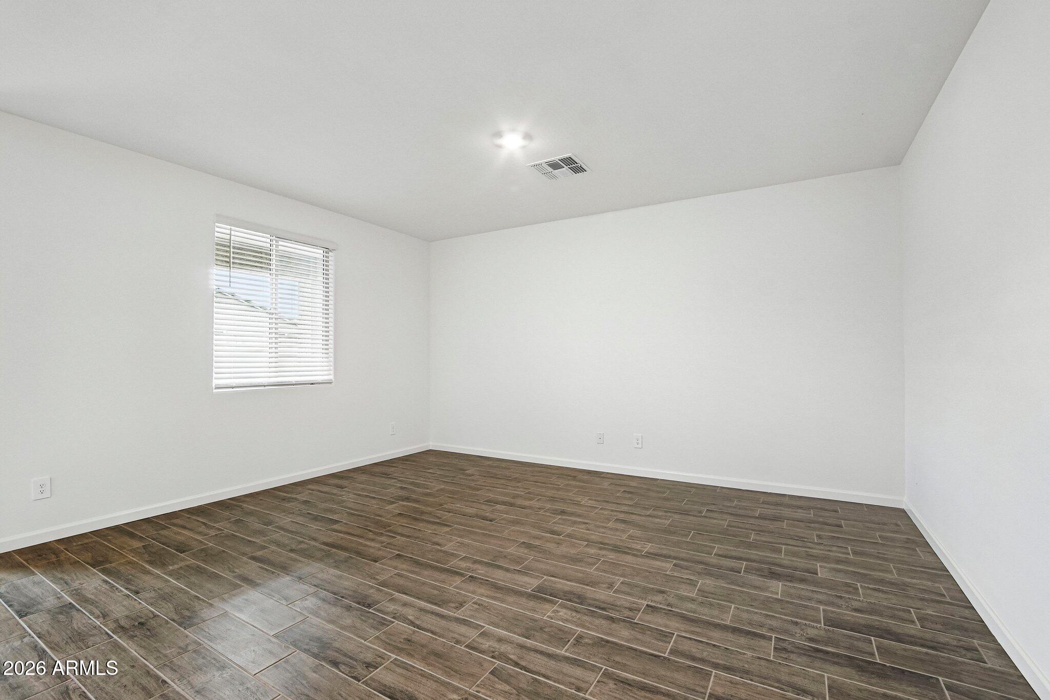 9532 W GABY Road