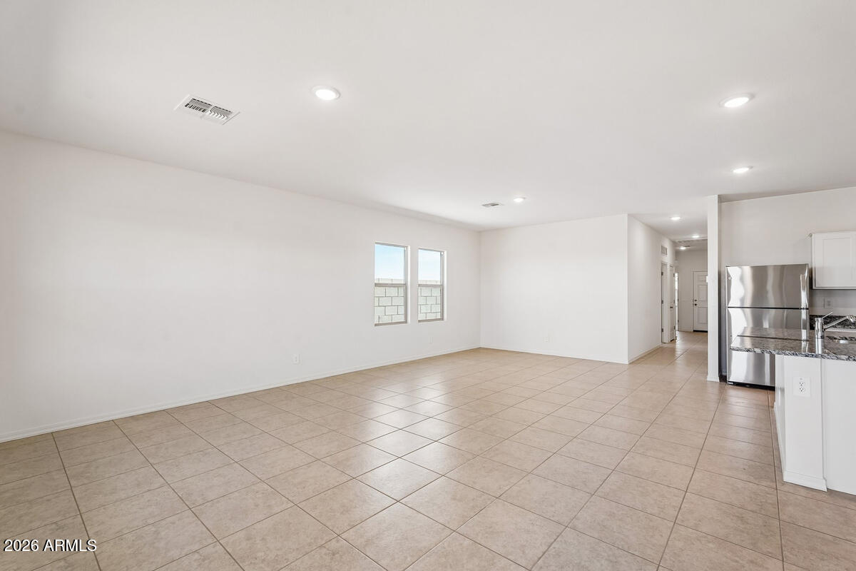 31690 N RODEO Road