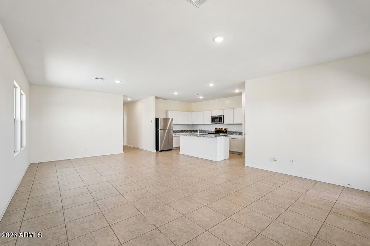 31690 N RODEO Road