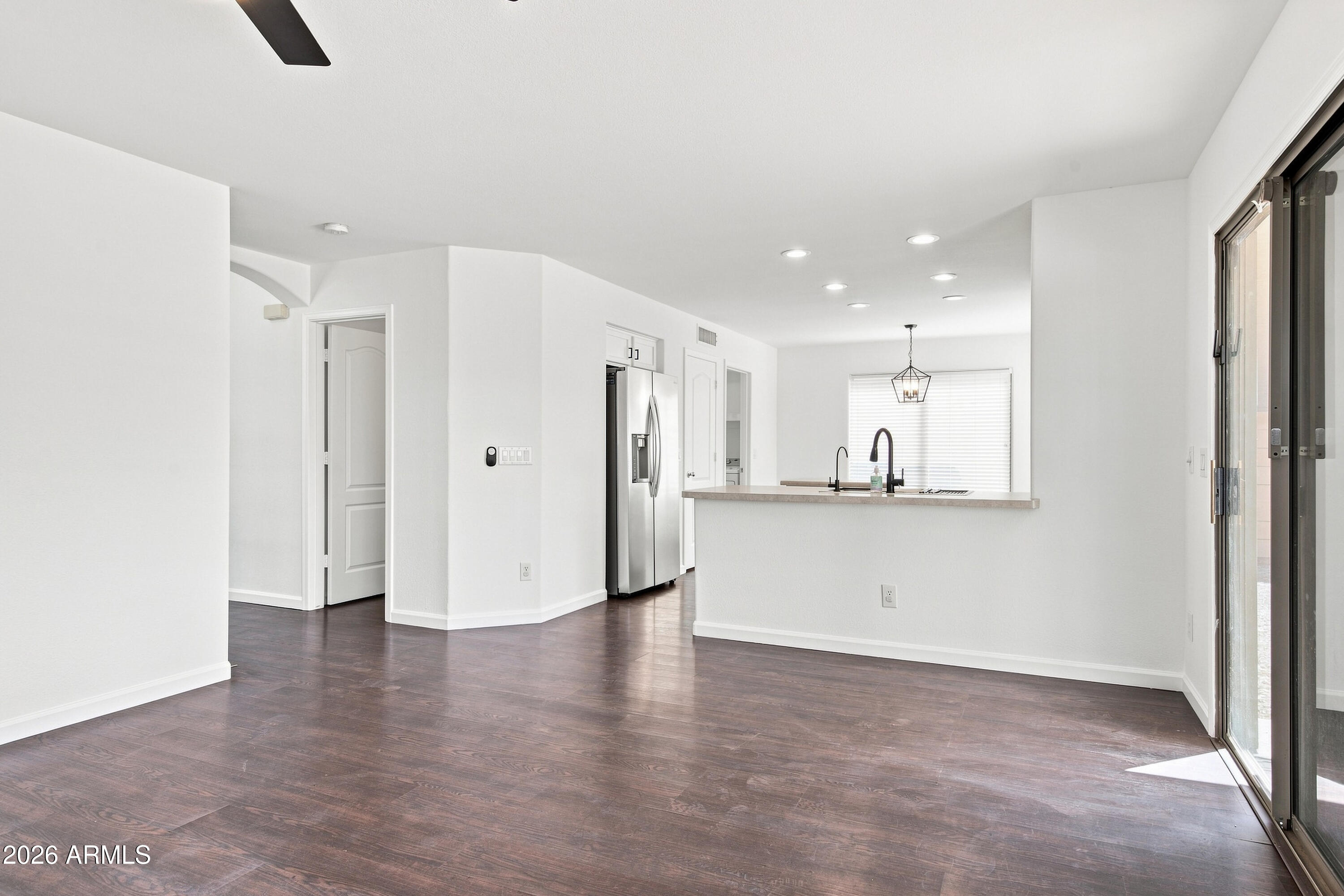 2533 W Big Oak Street