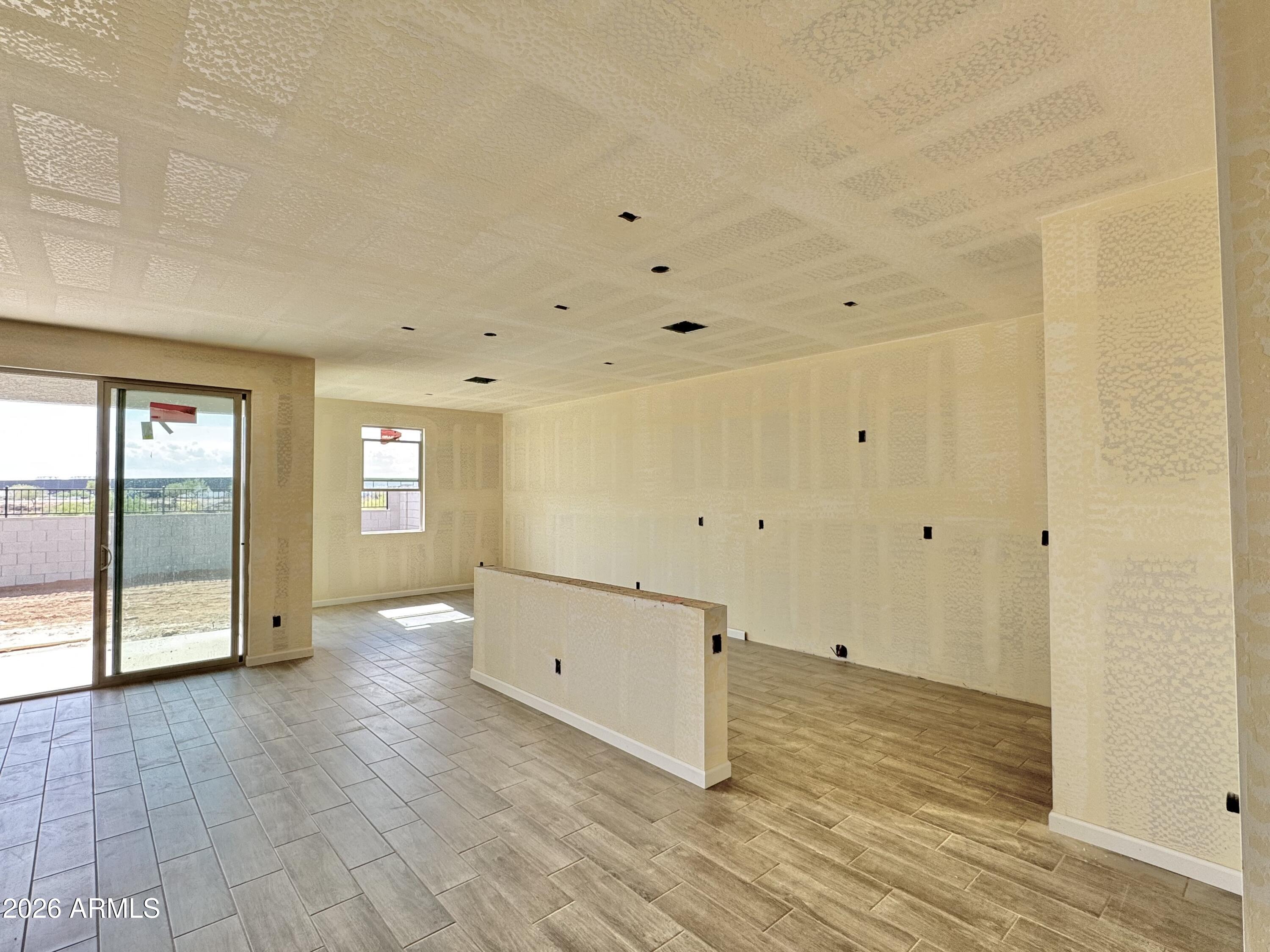 10085 N 156TH Avenue