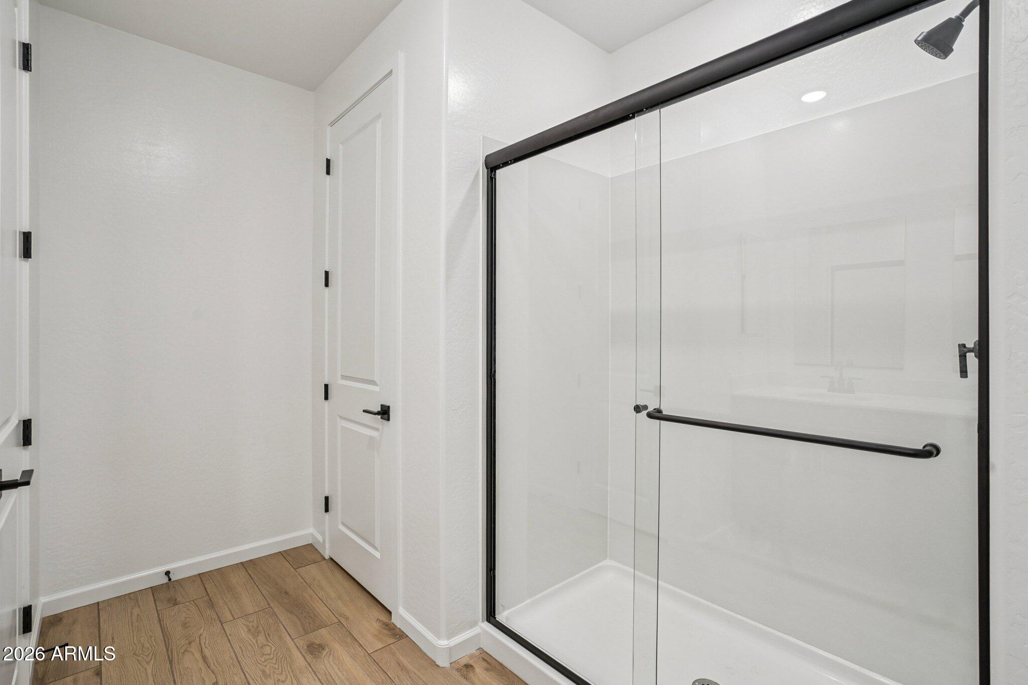 15720 W CAMDEN Avenue