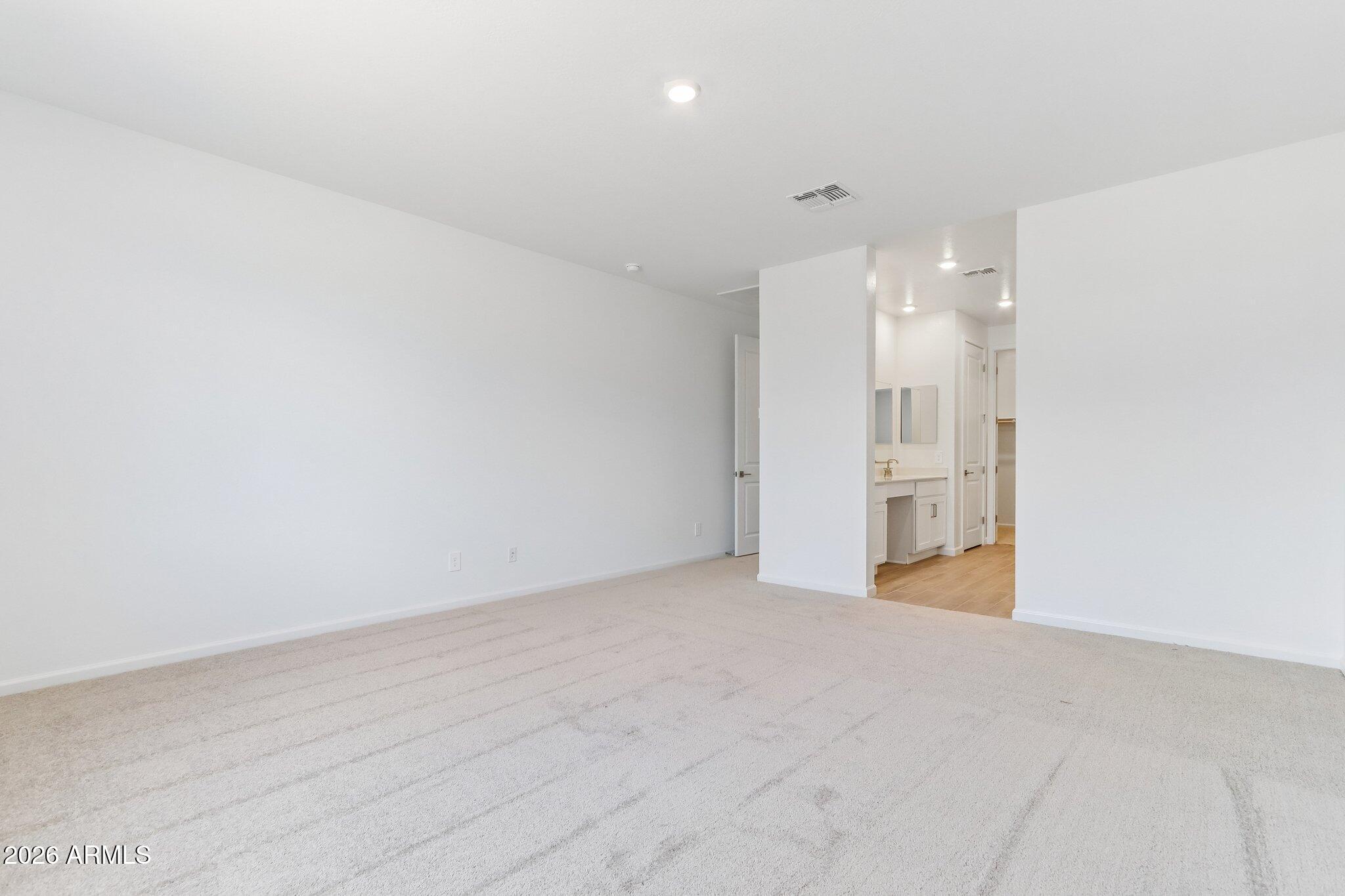 15602 W ONYX Avenue