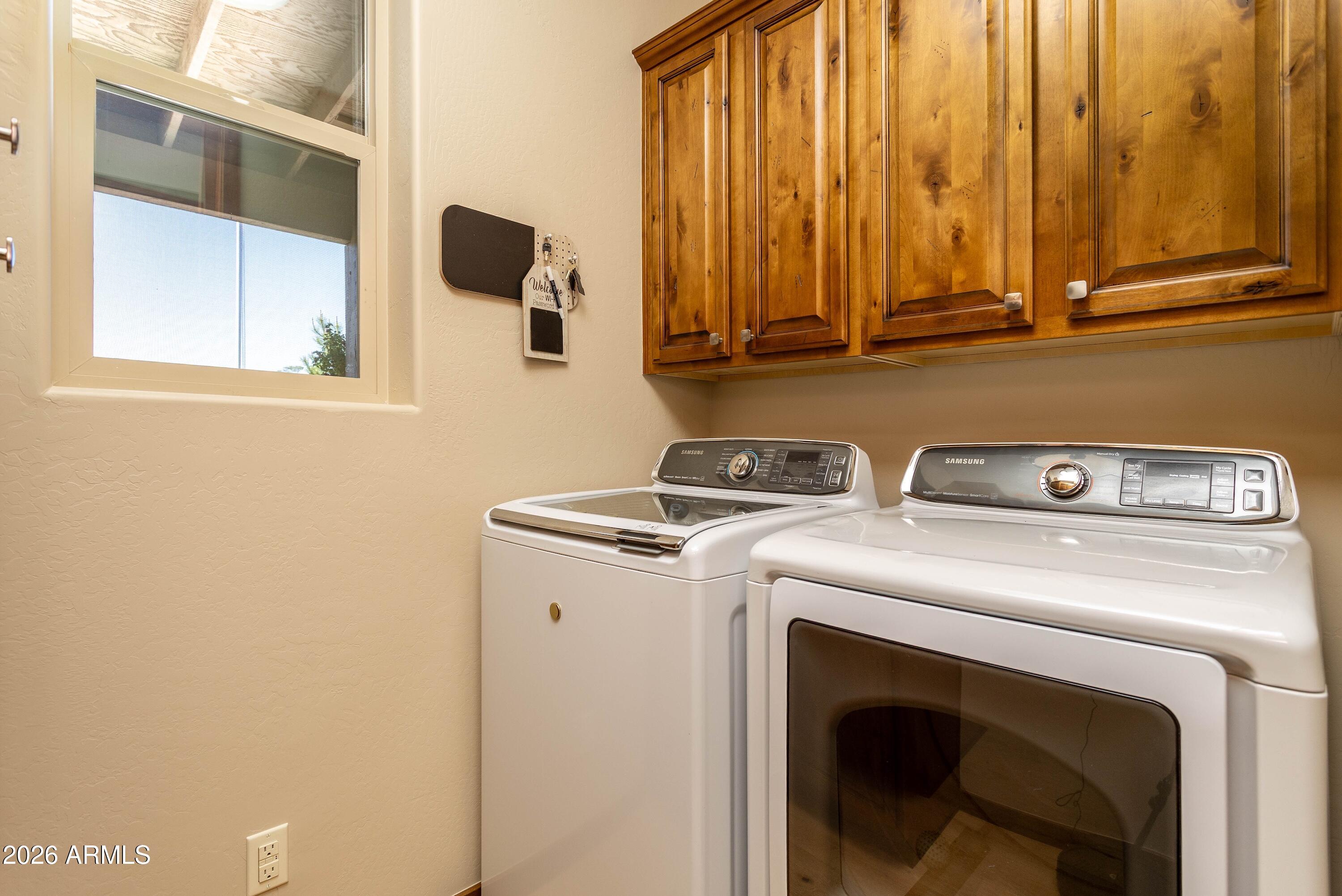 1711 E Velvet Mesquite Court