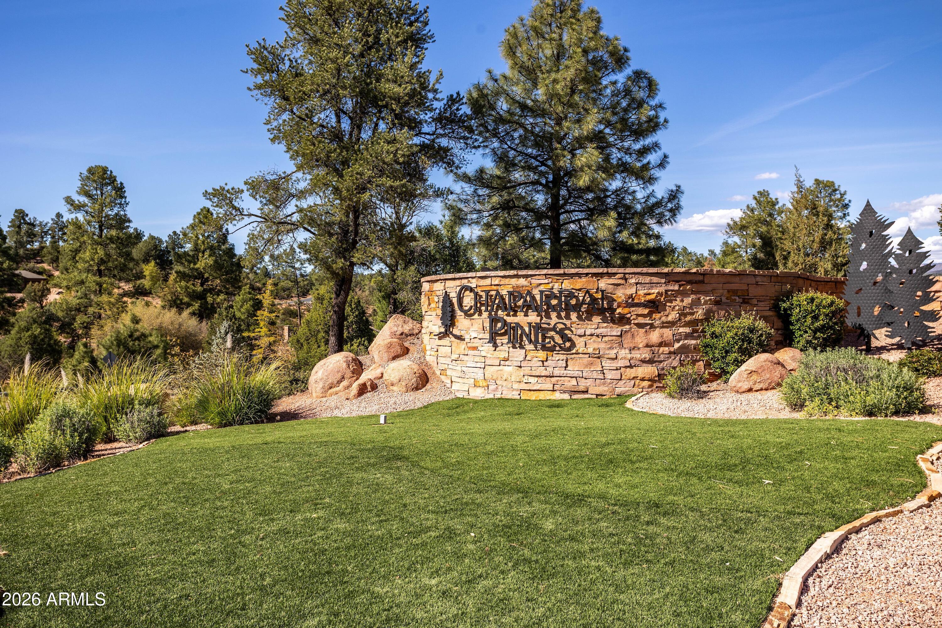 1711 E Velvet Mesquite Court