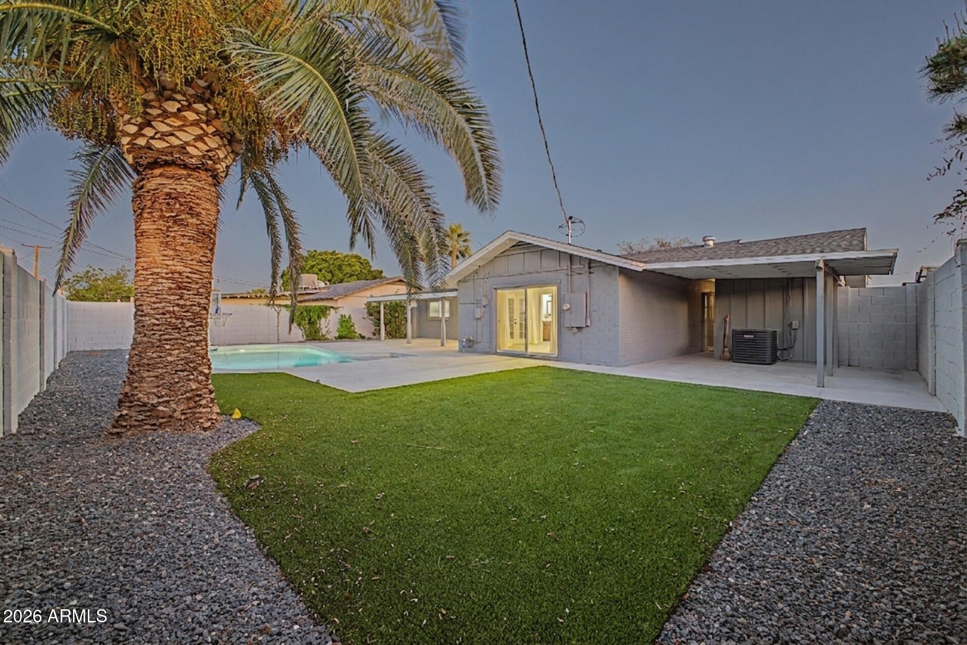 8608 E Vernon Avenue