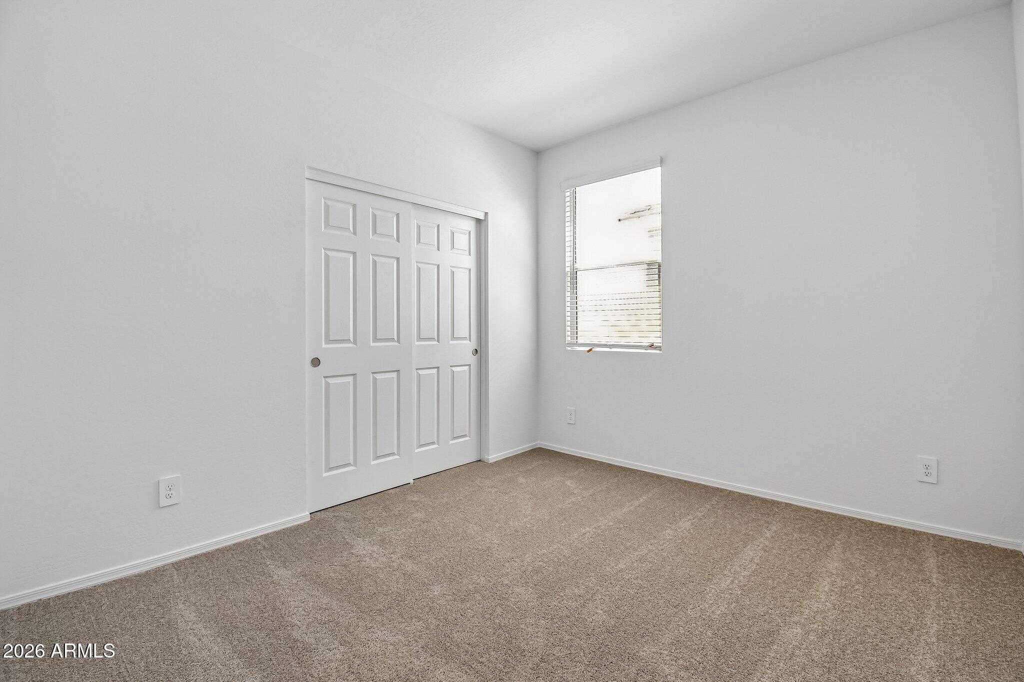 24075 W HUNTINGTON Drive