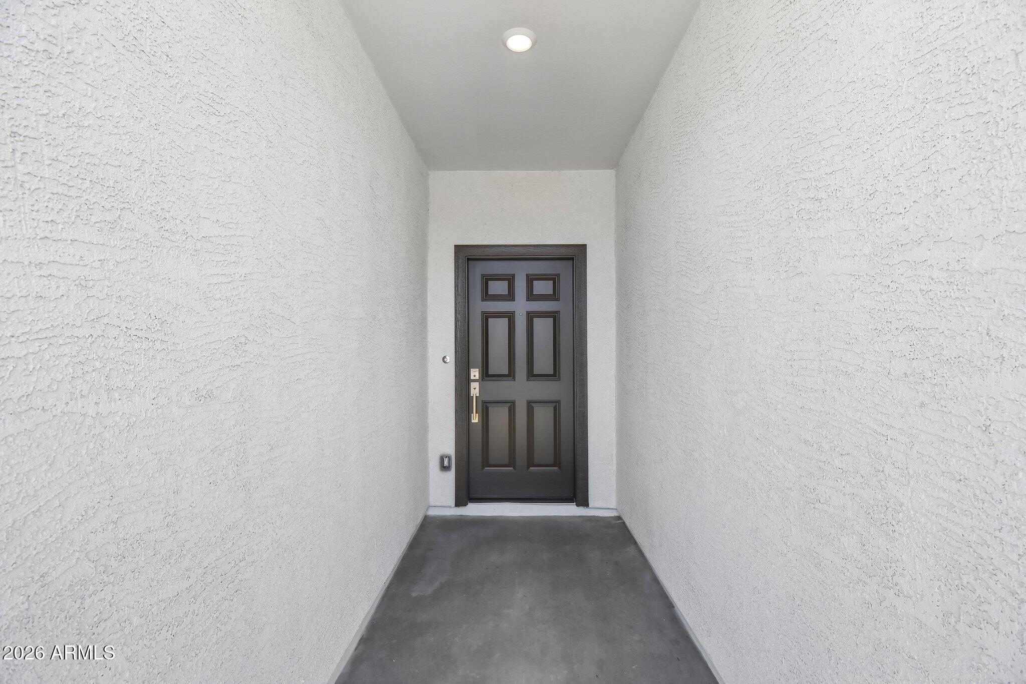 24075 W HUNTINGTON Drive