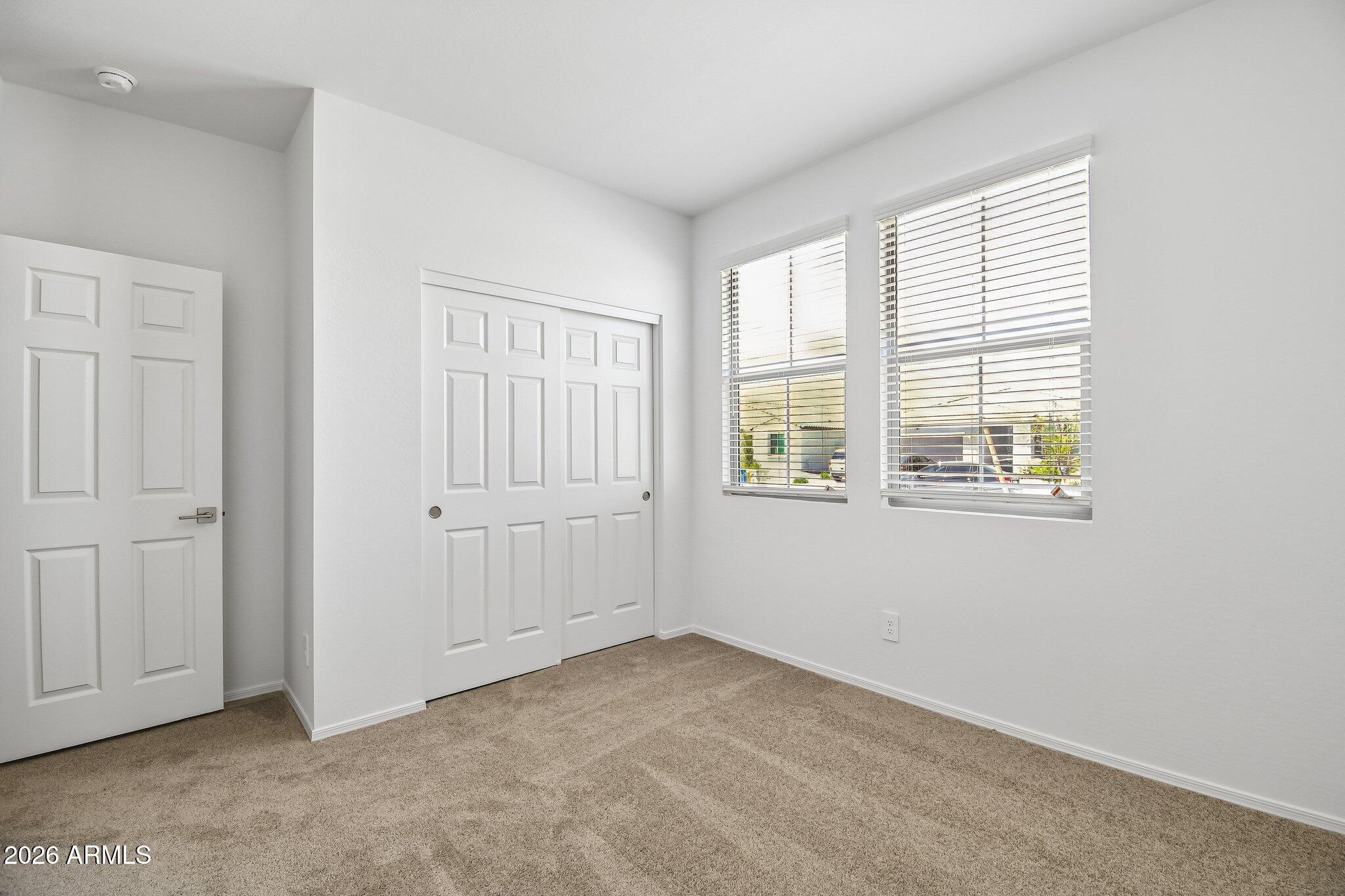 24075 W HUNTINGTON Drive