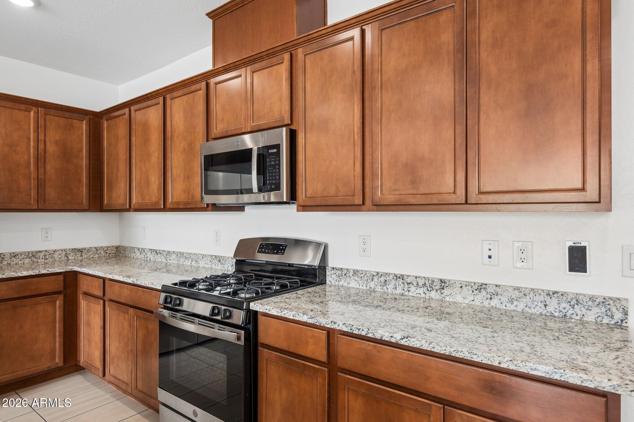 760 E Doral Avenue 101