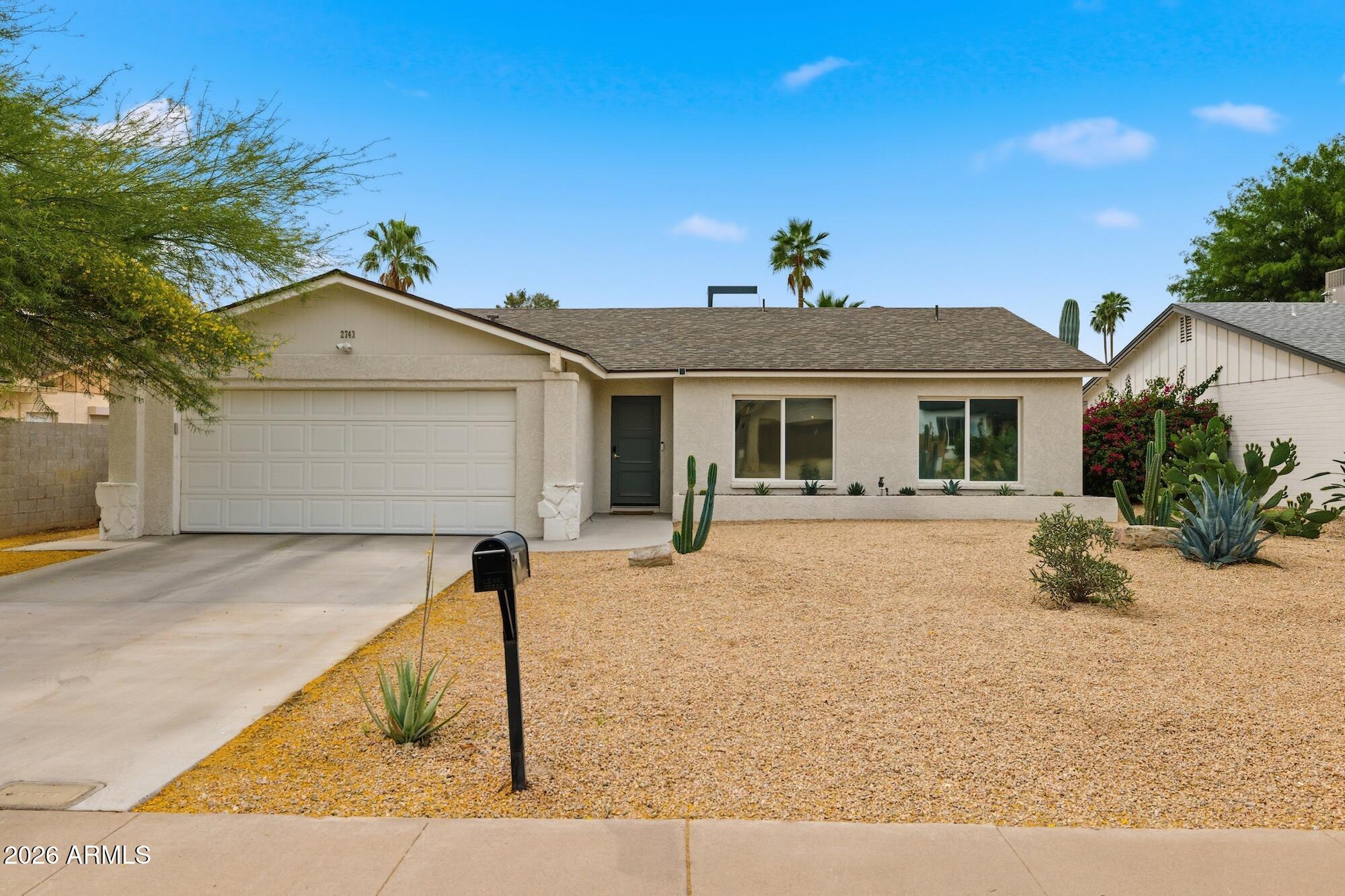 2743 E WINDROSE Drive