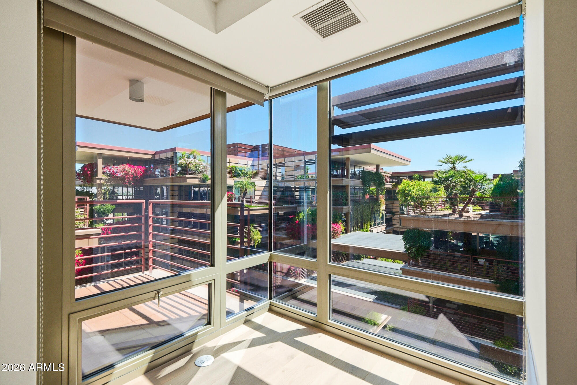 7131 E RANCHO VISTA Drive 6001
