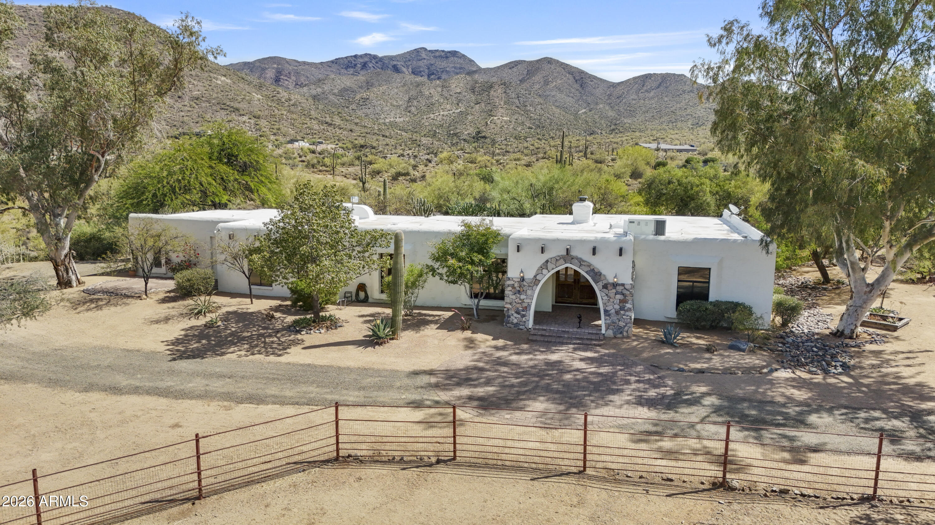 7710 E ARROYO Road