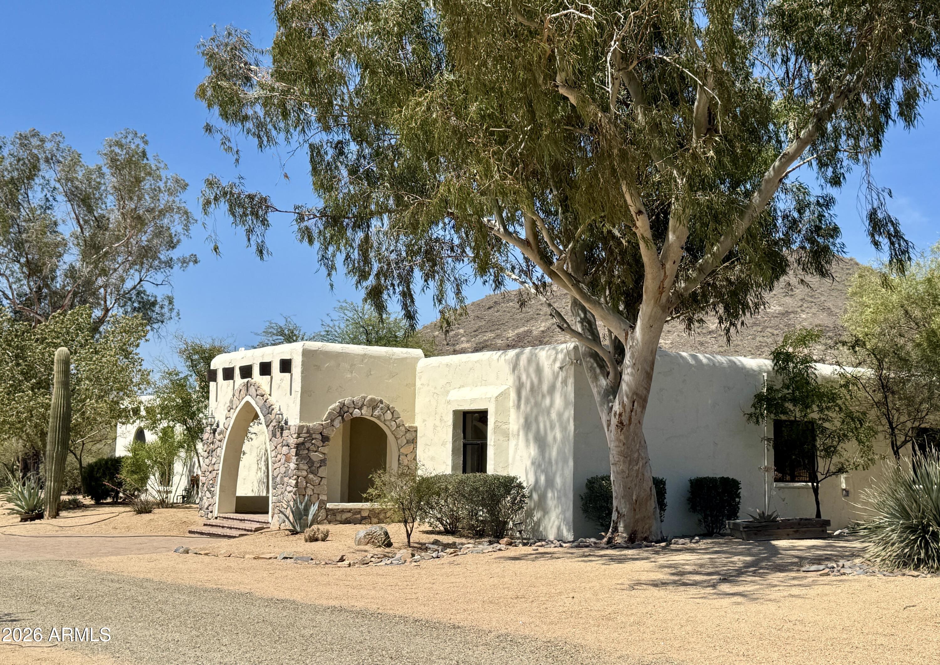 7710 E ARROYO Road