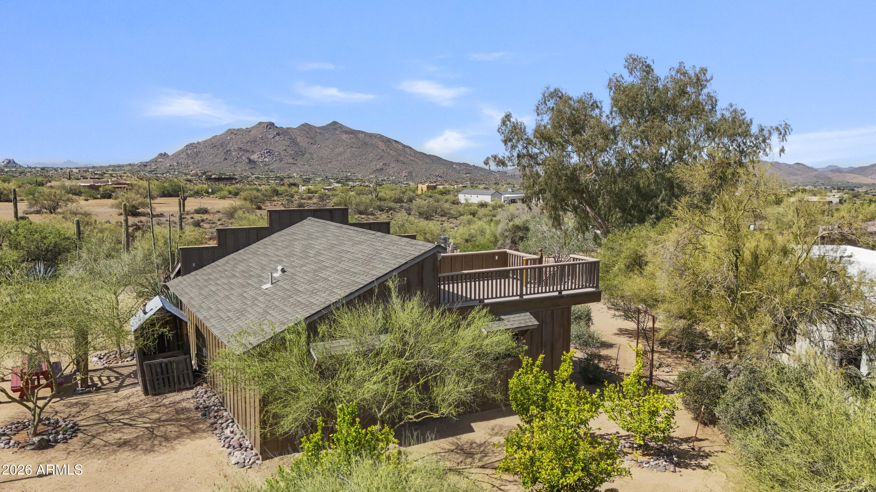 7710 E ARROYO Road