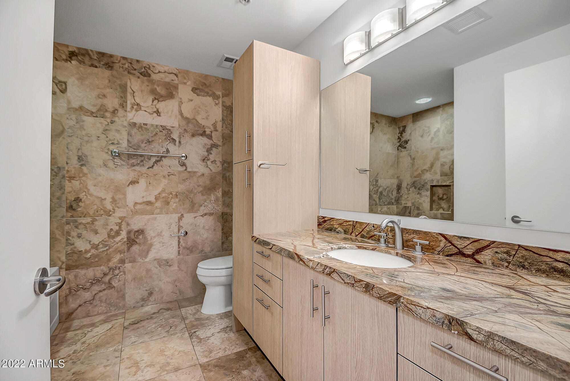 7121 E RANCHO VISTA Drive 1004
