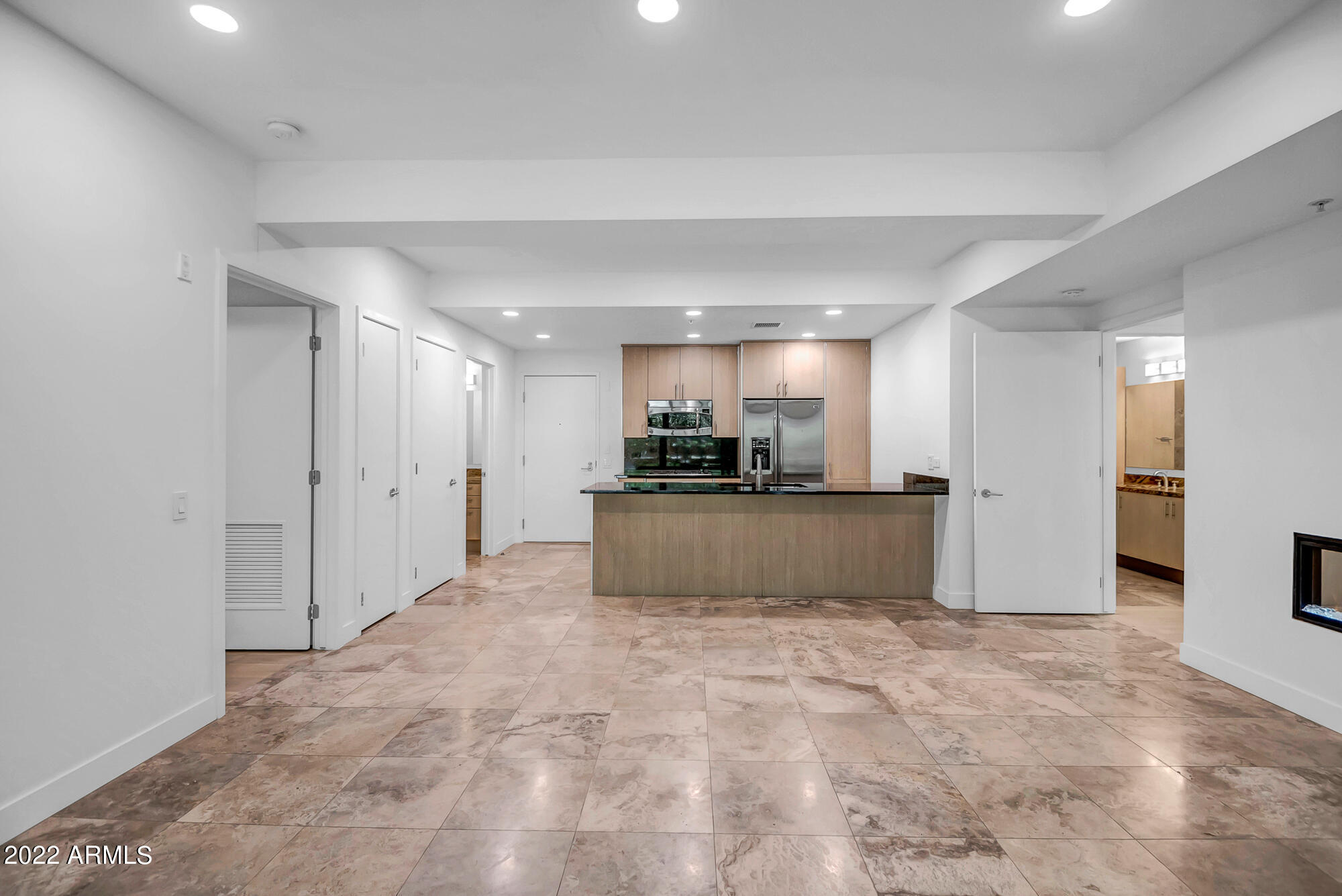 7121 E RANCHO VISTA Drive 1004