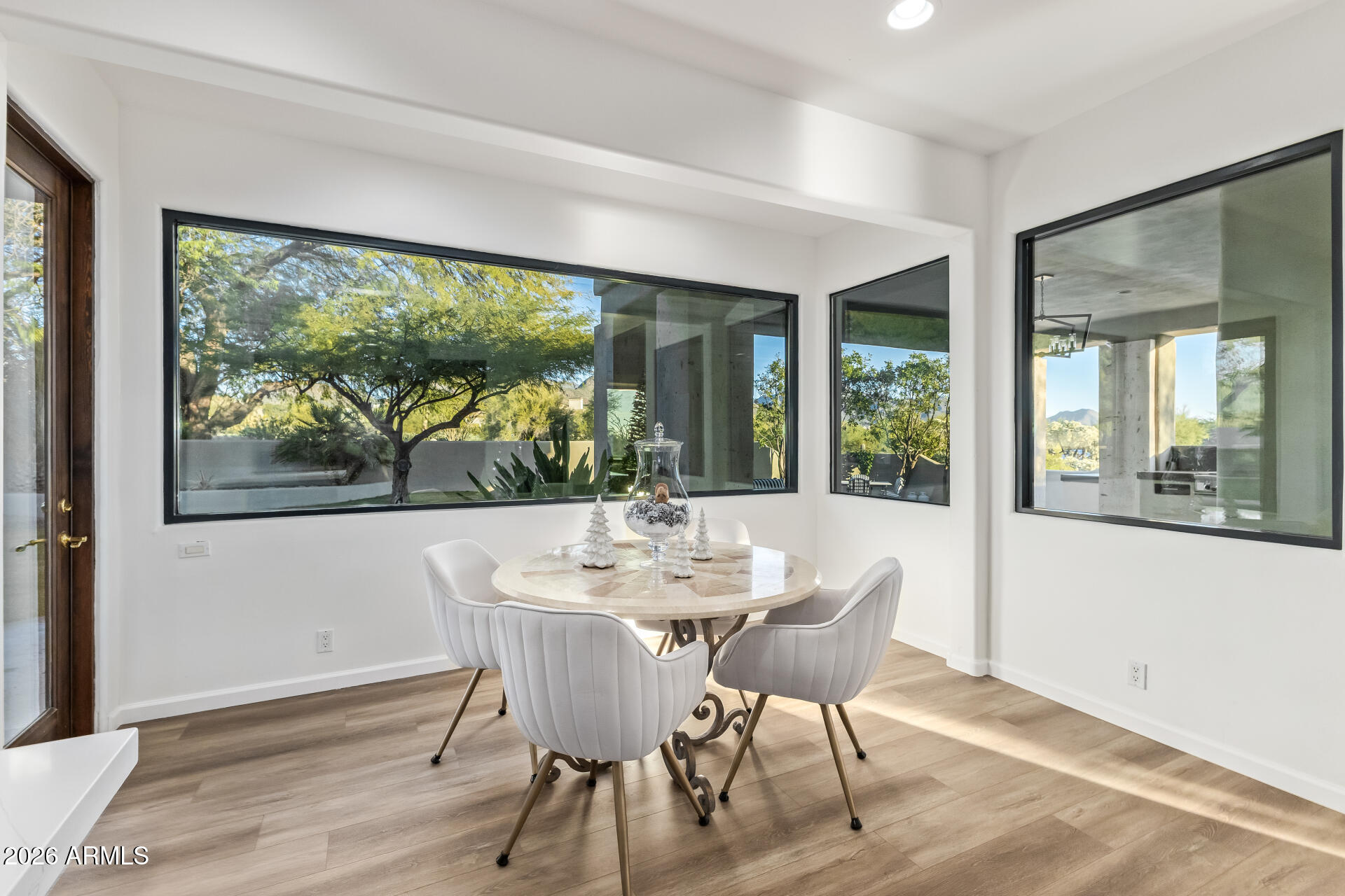 9350 E VIA DEL SOL Drive