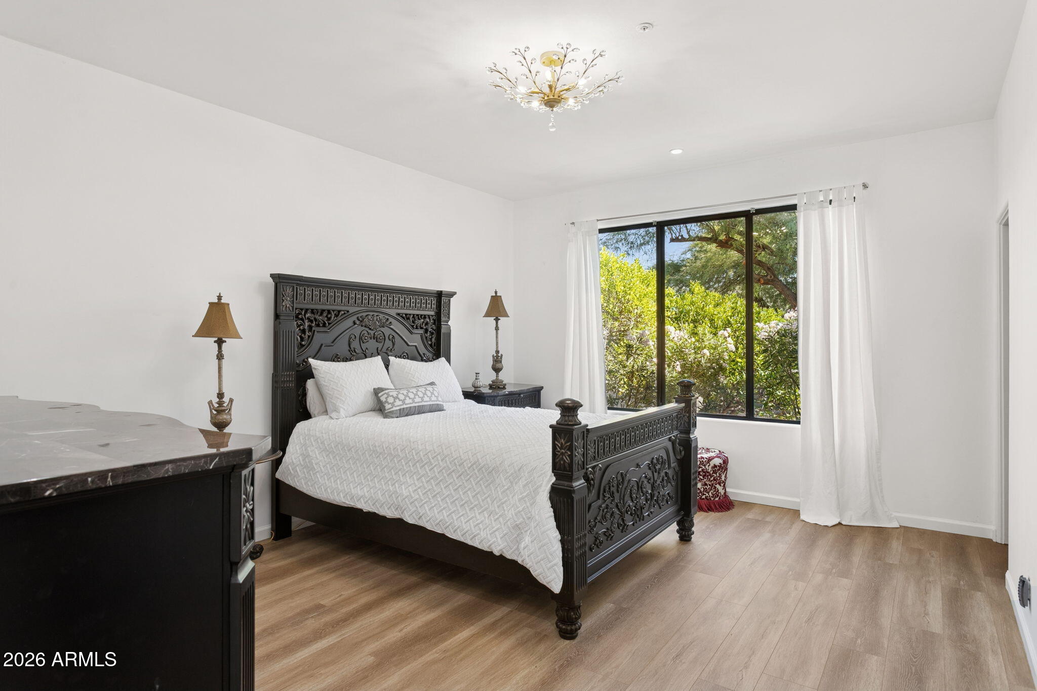 9350 E VIA DEL SOL Drive