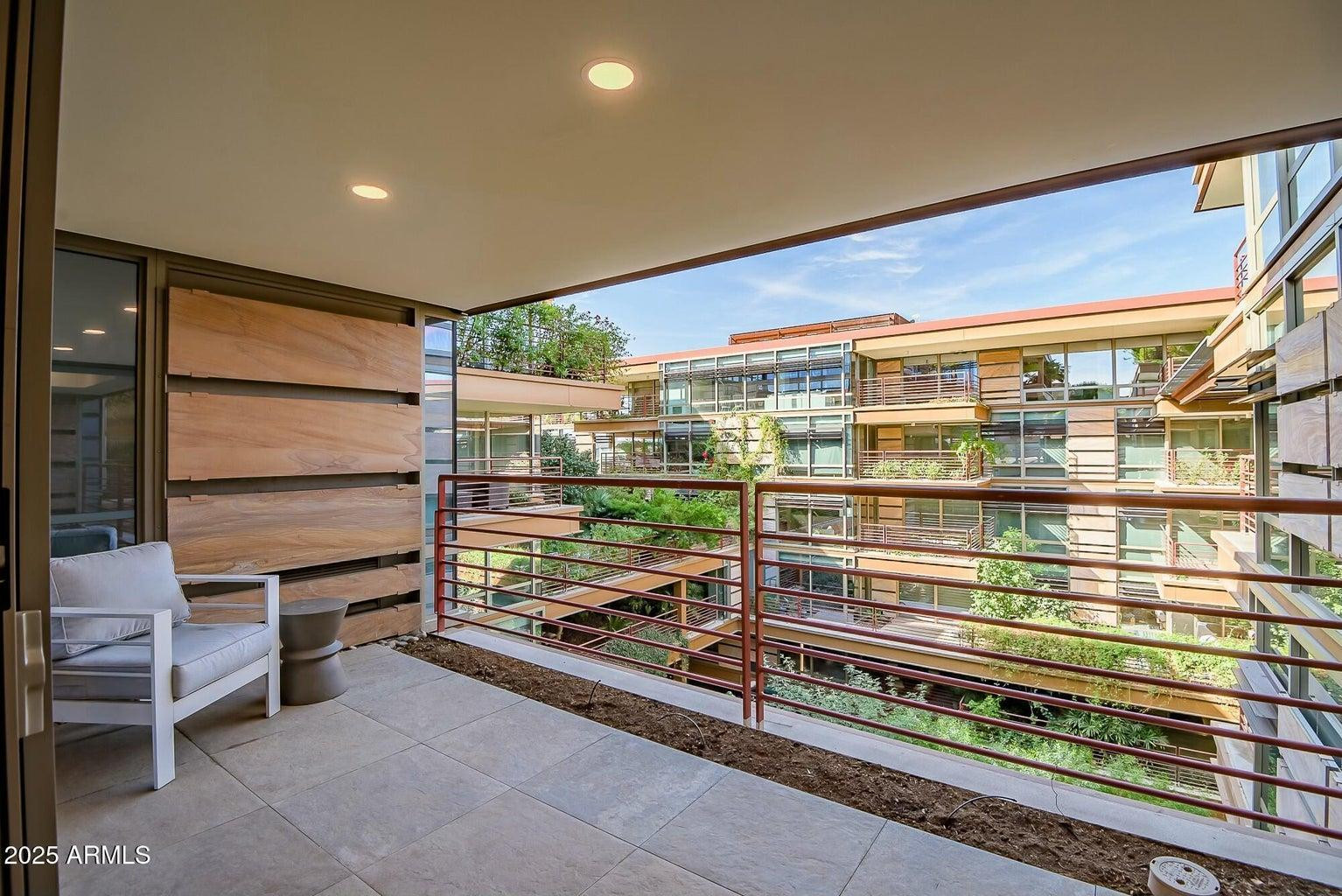 7121 E Rancho Vista Drive Unit 5011