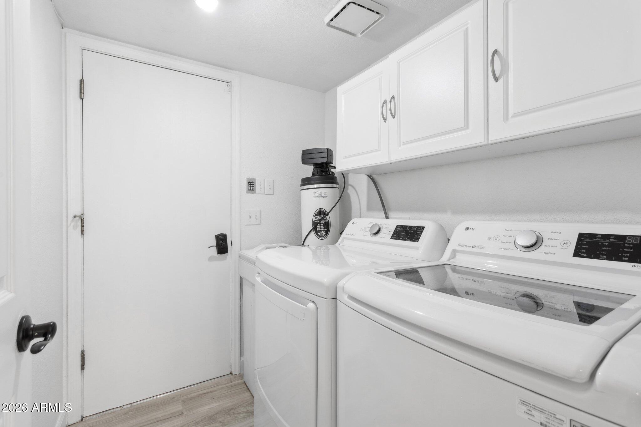1255 W SEA SHELL Drive