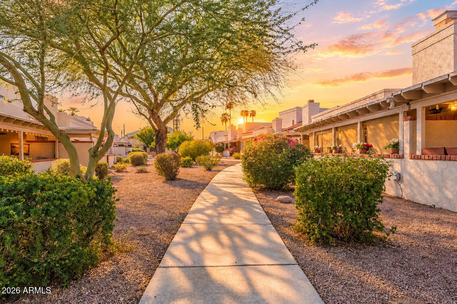 7621 E VISTA Drive