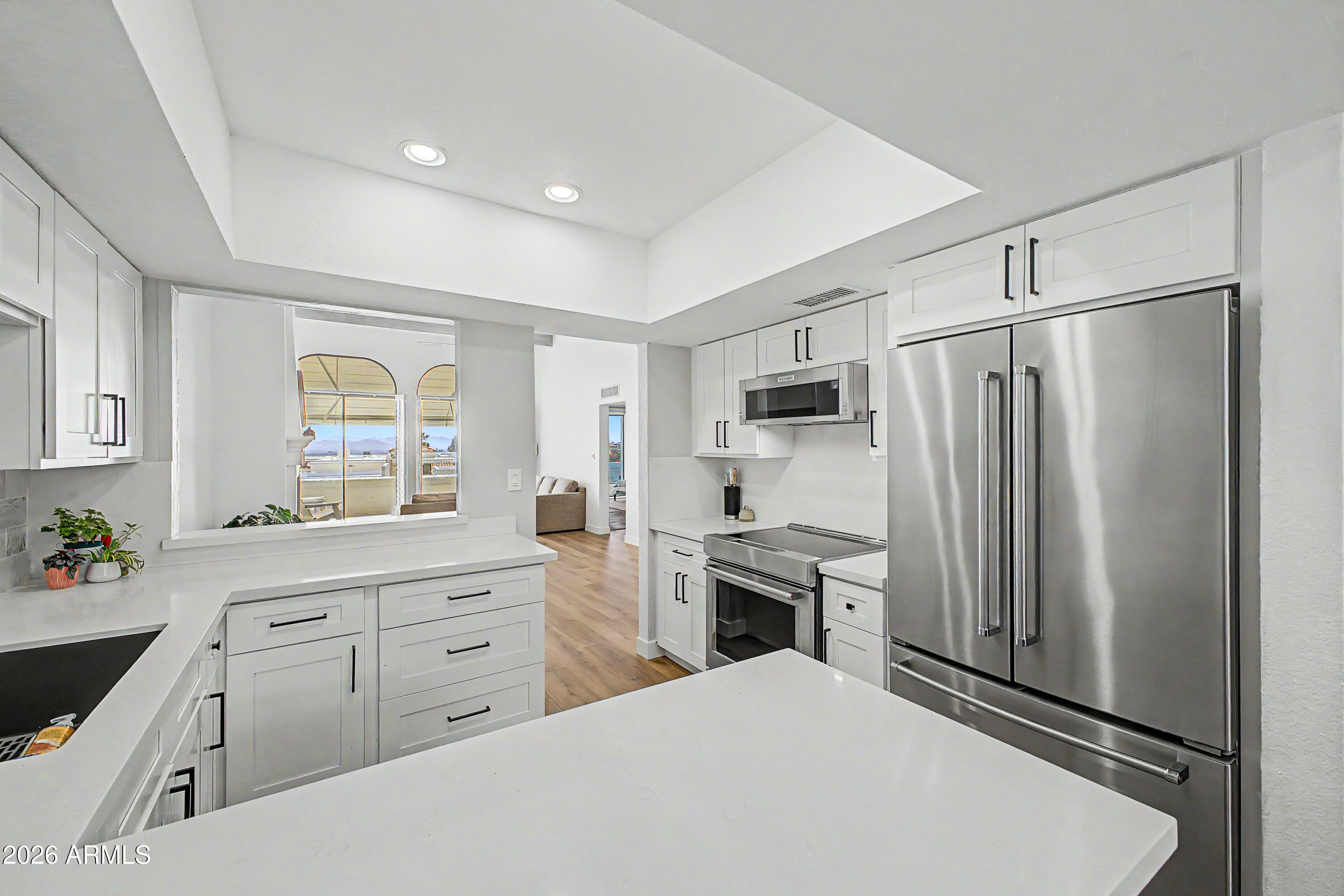 3800 E LINCOLN Drive 45