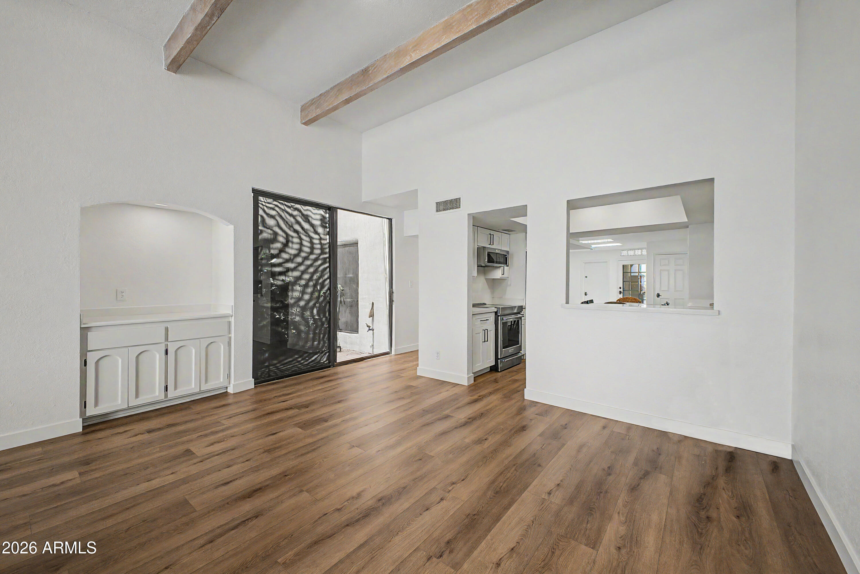 3800 E LINCOLN Drive 45
