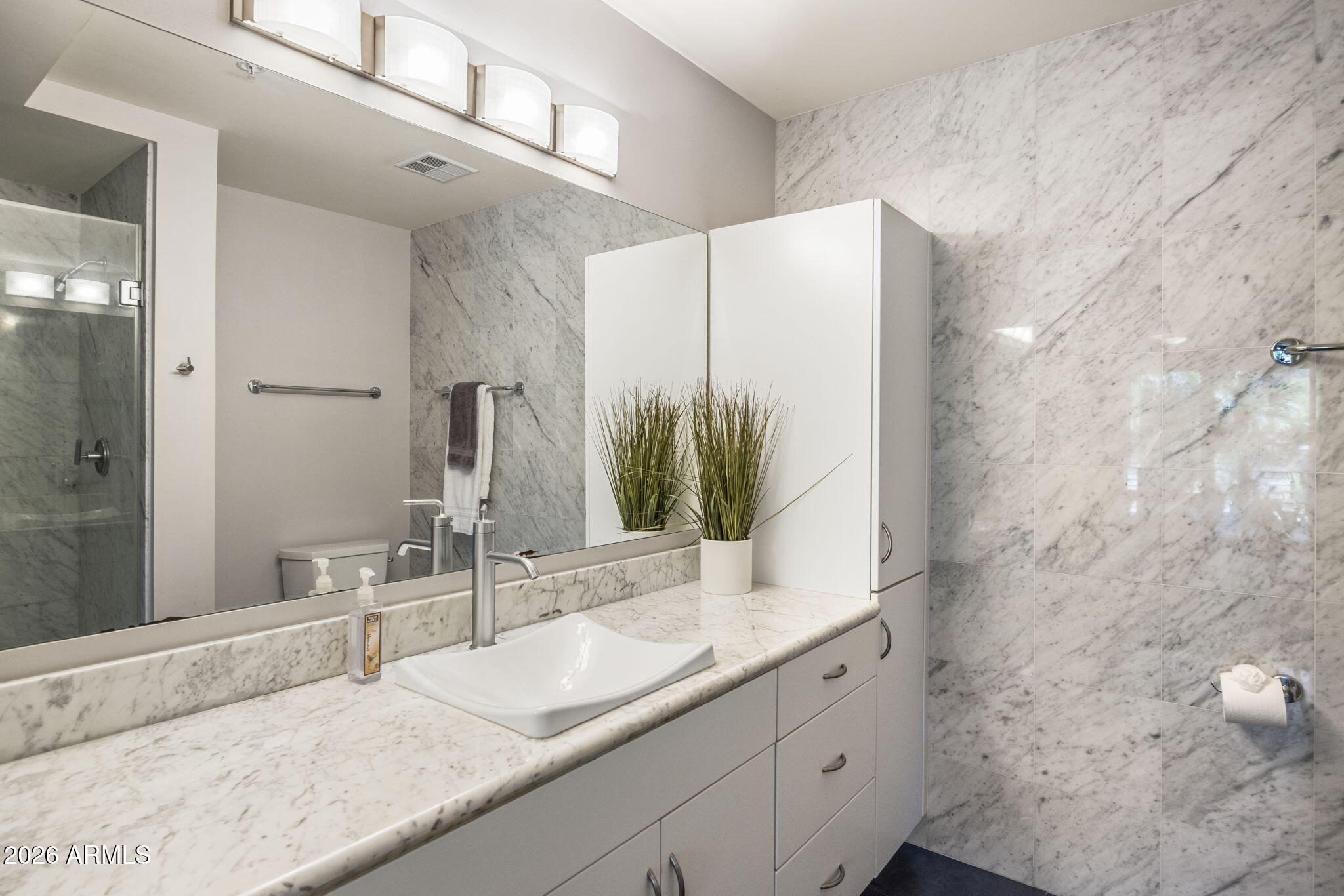 7161 E RANCHO VISTA Drive 2008