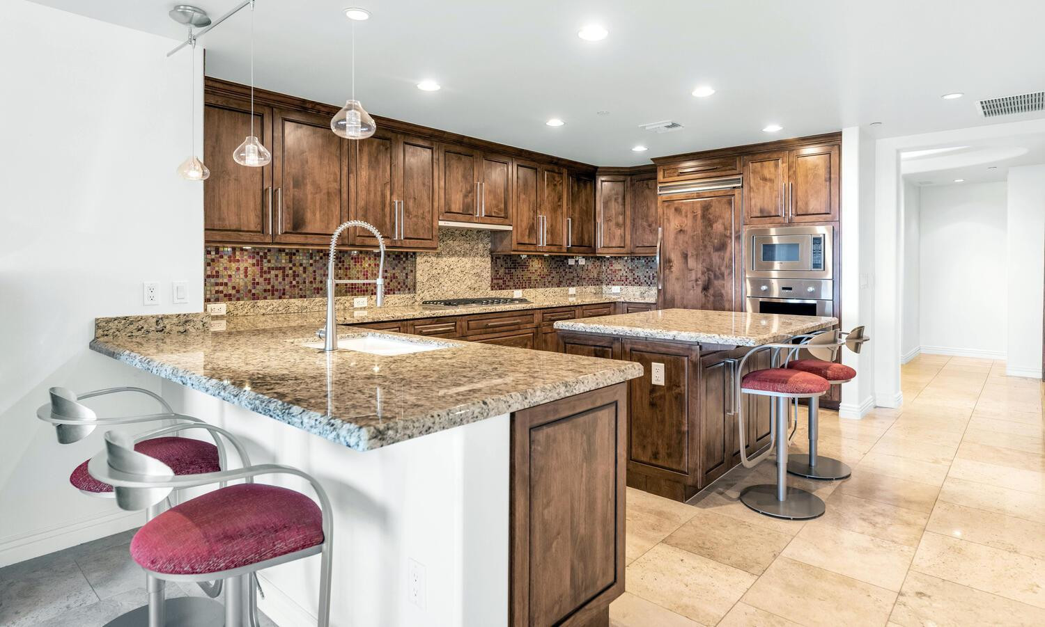 7181 E Camelback Road 707
