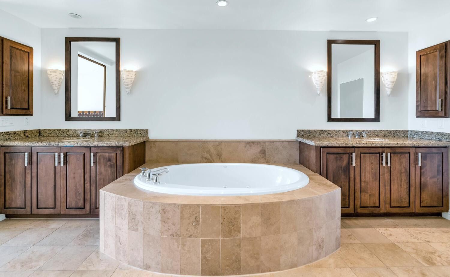 7181 E Camelback Road 707