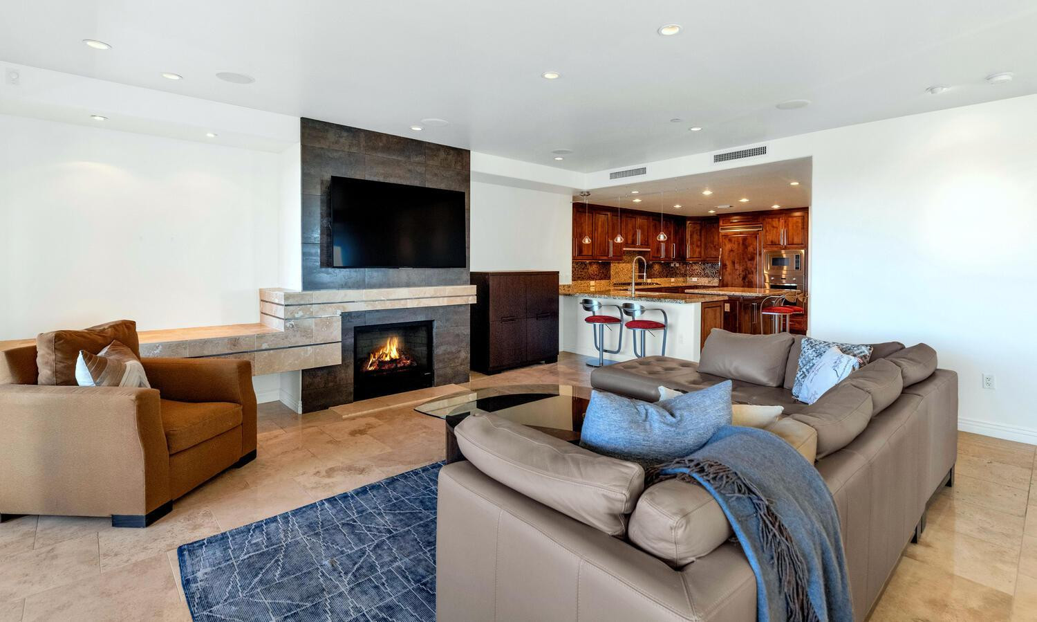 7181 E Camelback Road 707