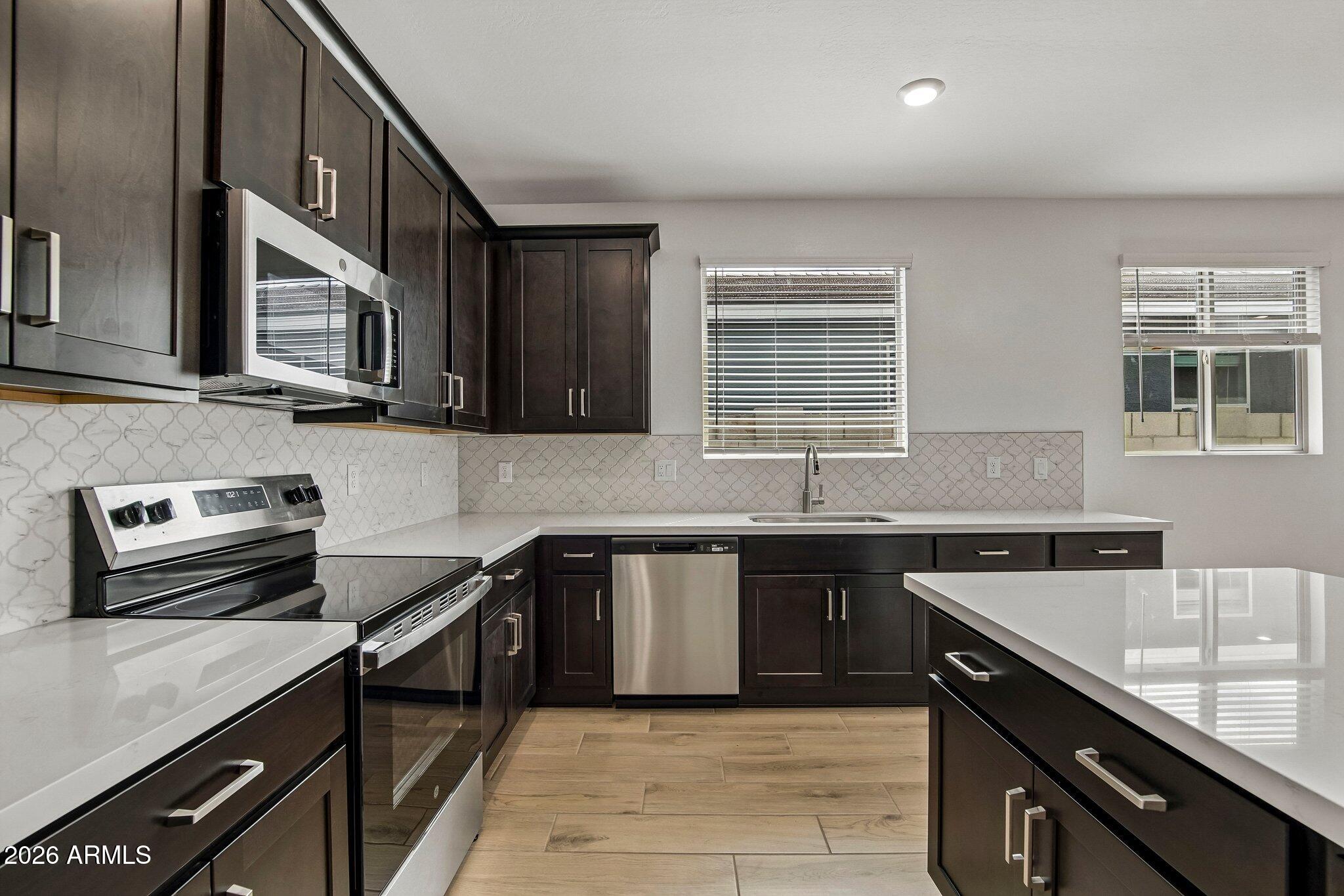 15737 W CORTE DEL SOL ESTE Drive
