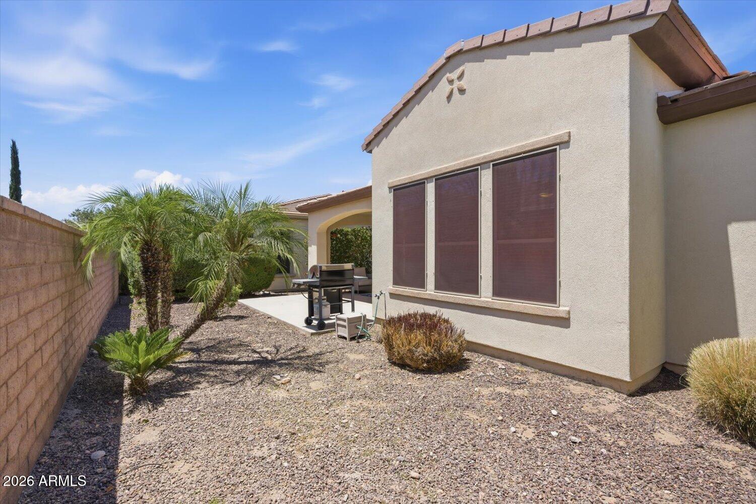 557 E LADDOOS Avenue