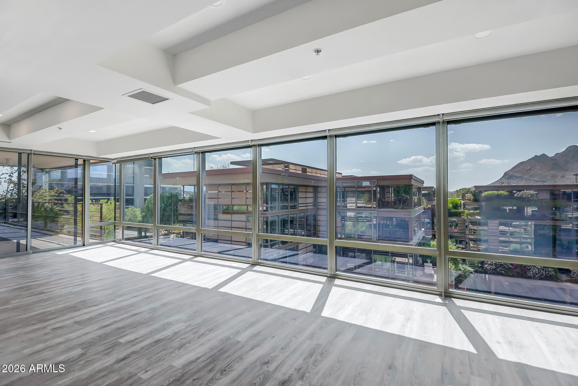7137 E RANCHO VISTA Drive 7008