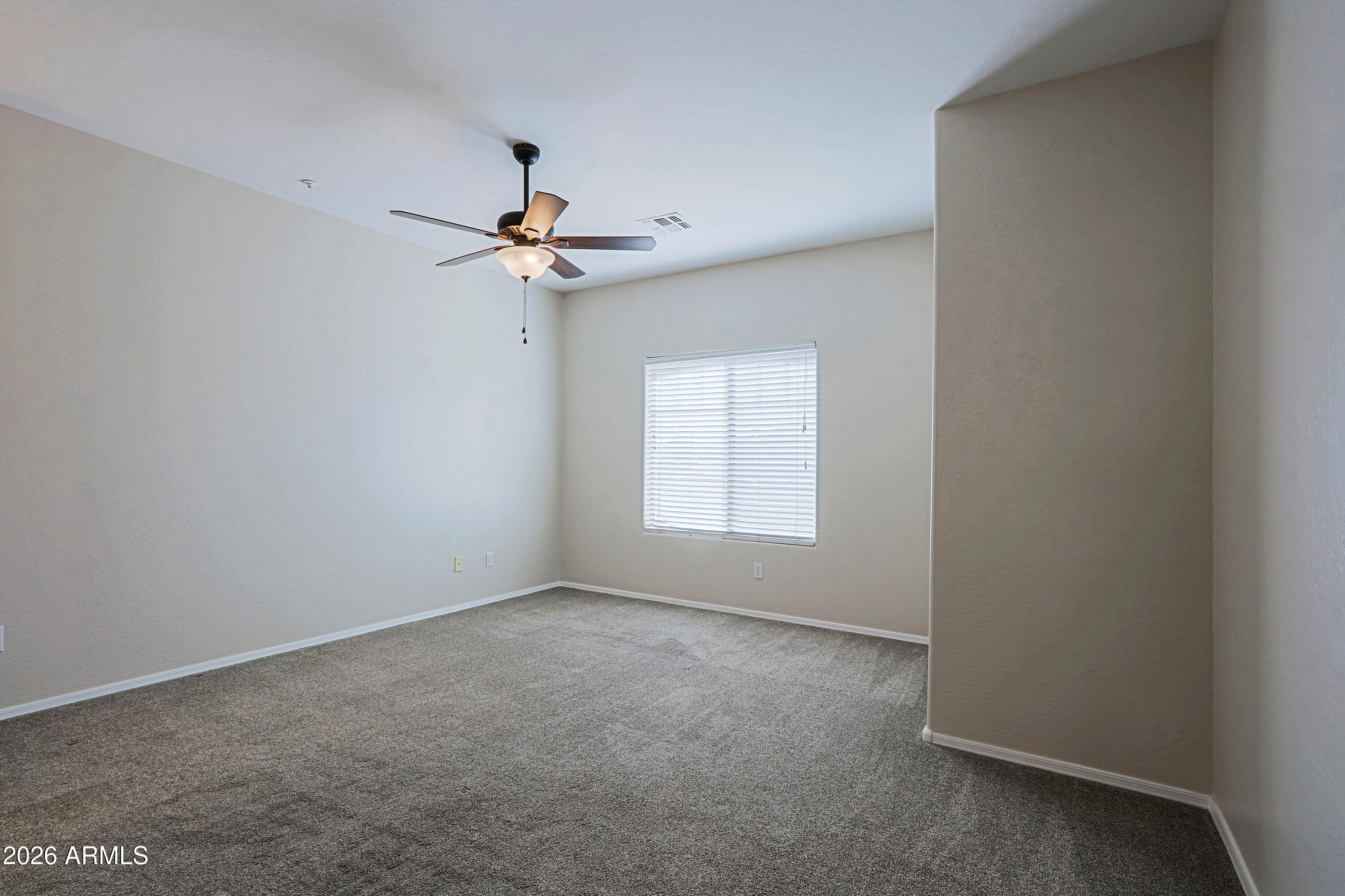 525 N MILLER Road 207