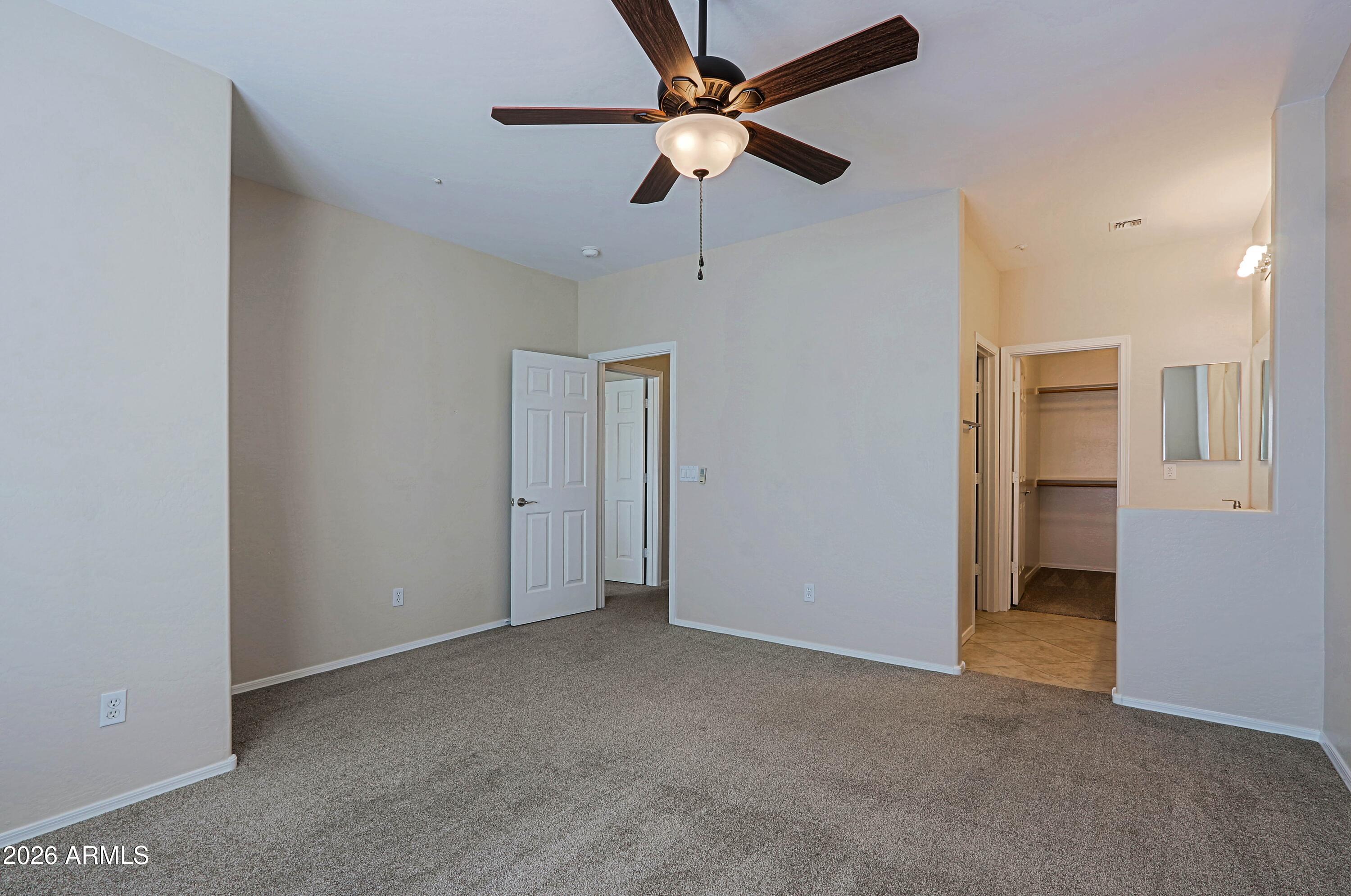 525 N MILLER Road 207