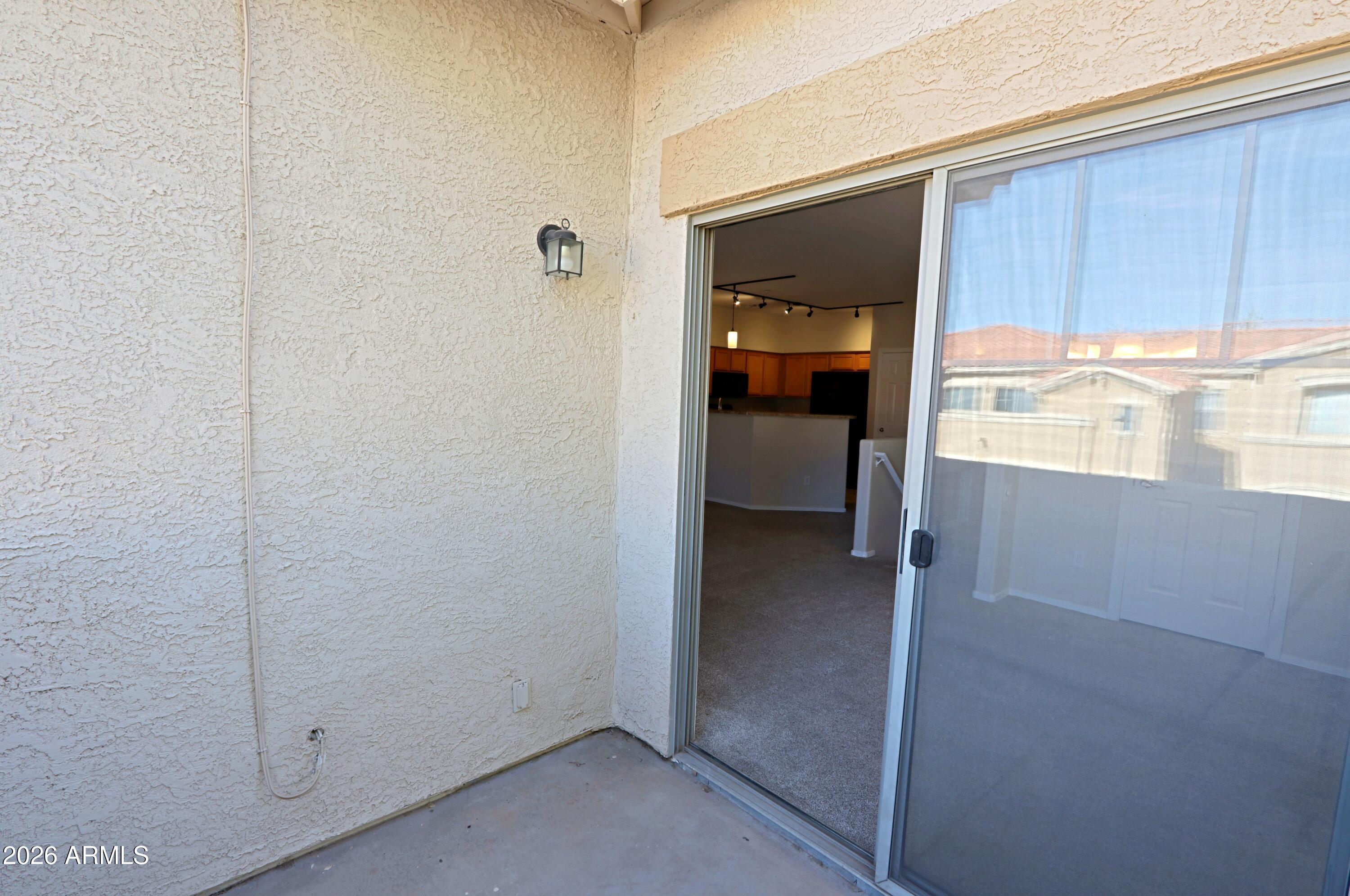 525 N MILLER Road 207