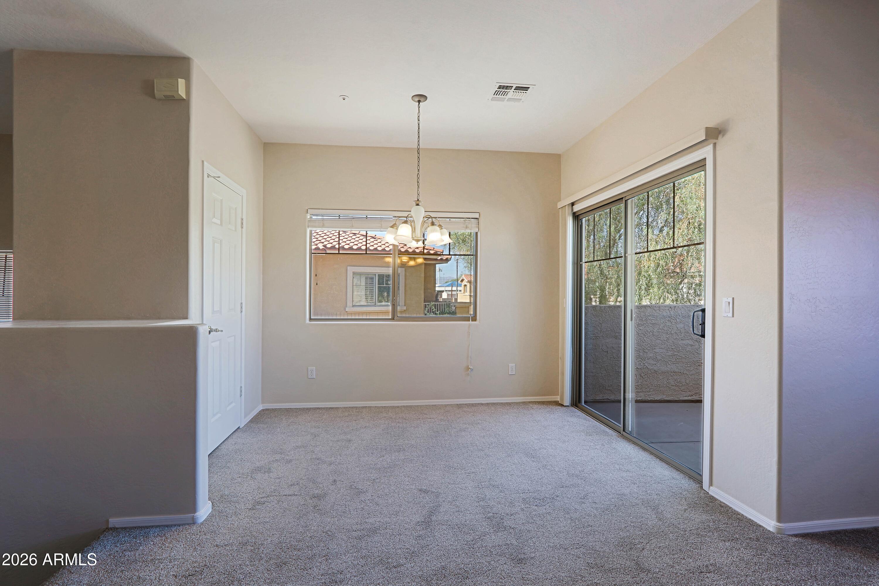 525 N MILLER Road 207