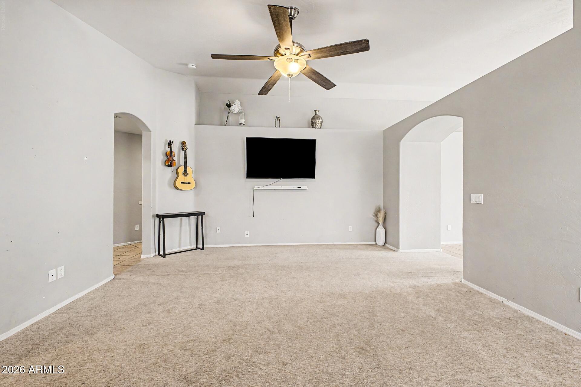 517 N 105TH Place
