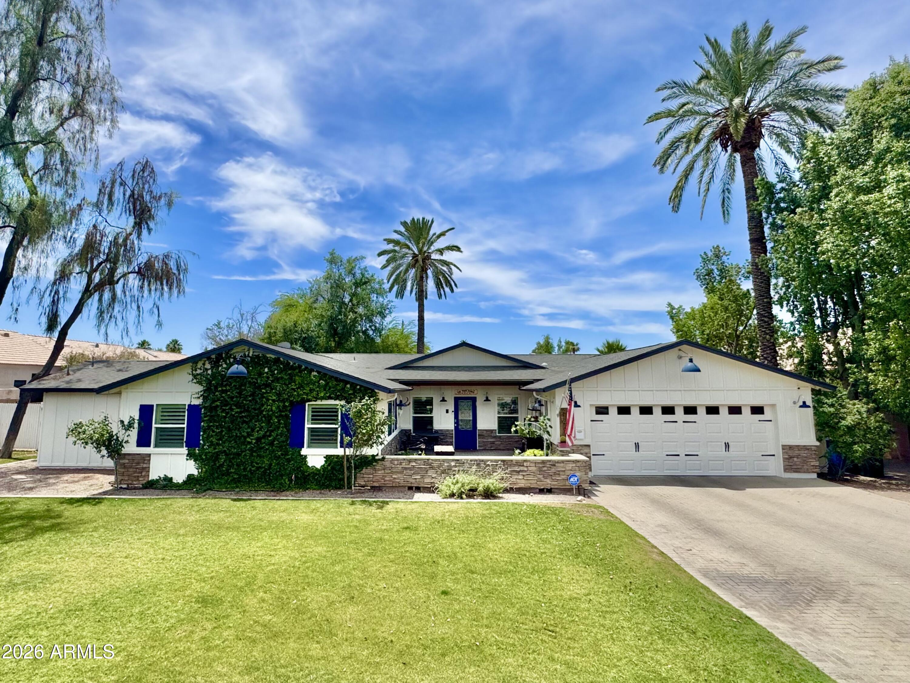 4145 E OSBORN Road