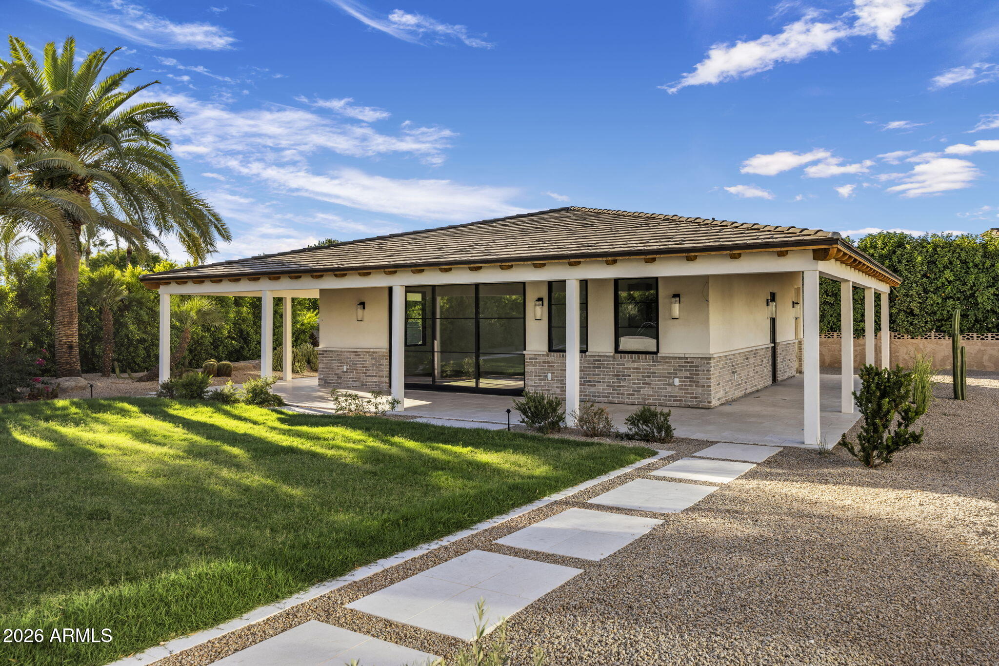 6208 E MAVERICK Road