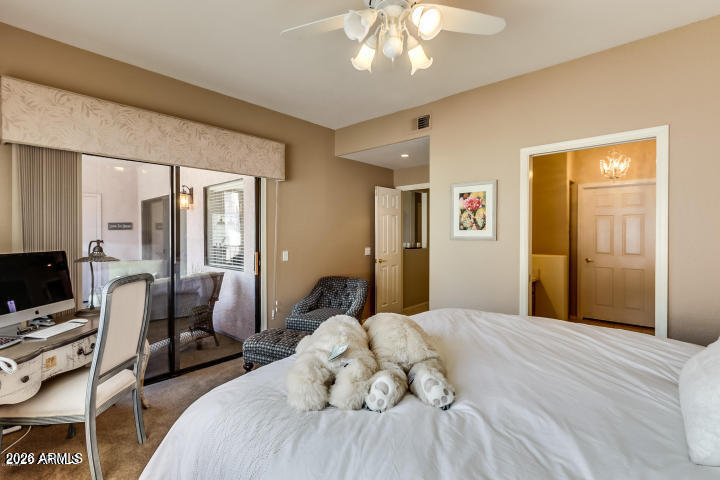 9455 E RAINTREE Drive 2039