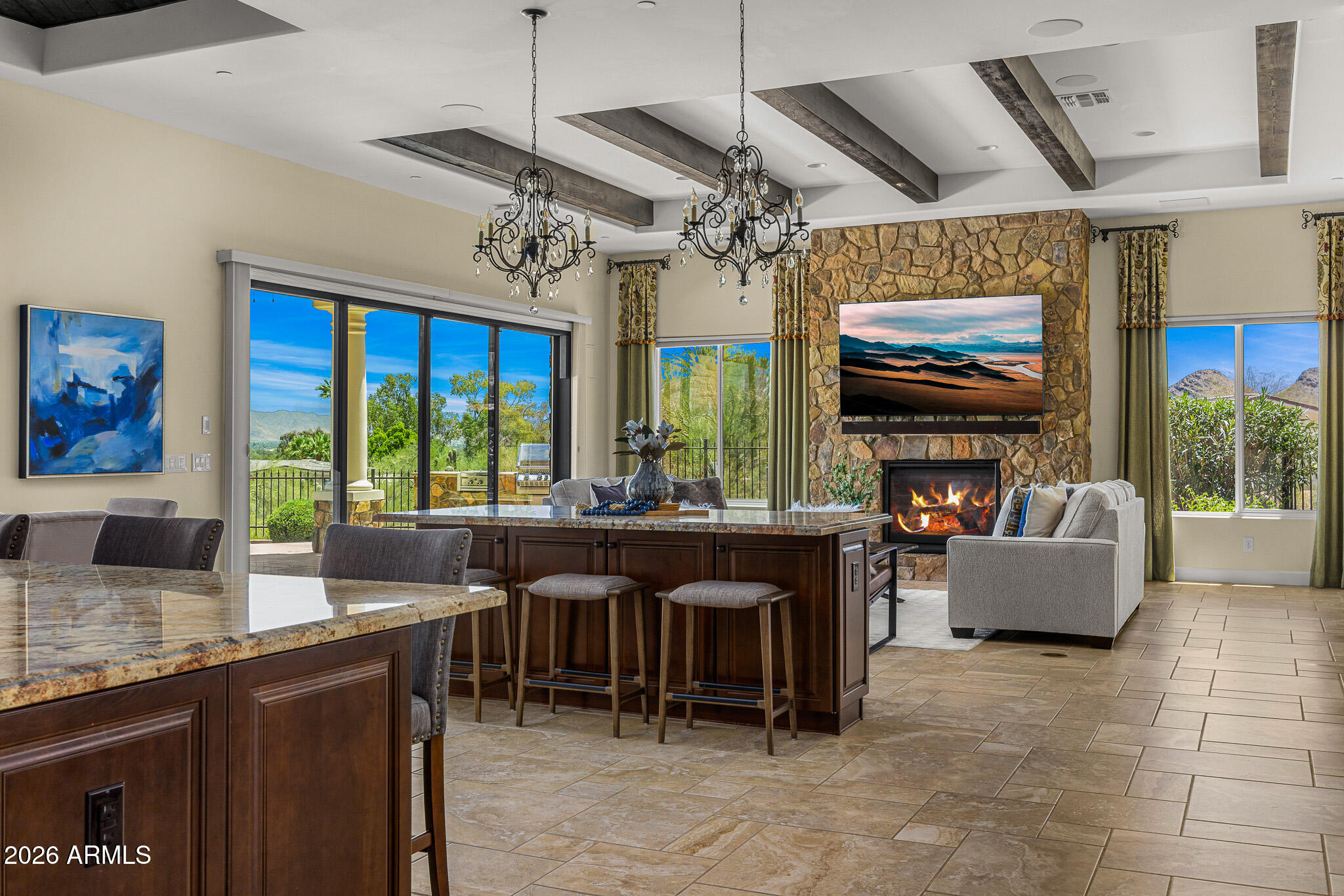 4602 E MOCKINGBIRD Lane
