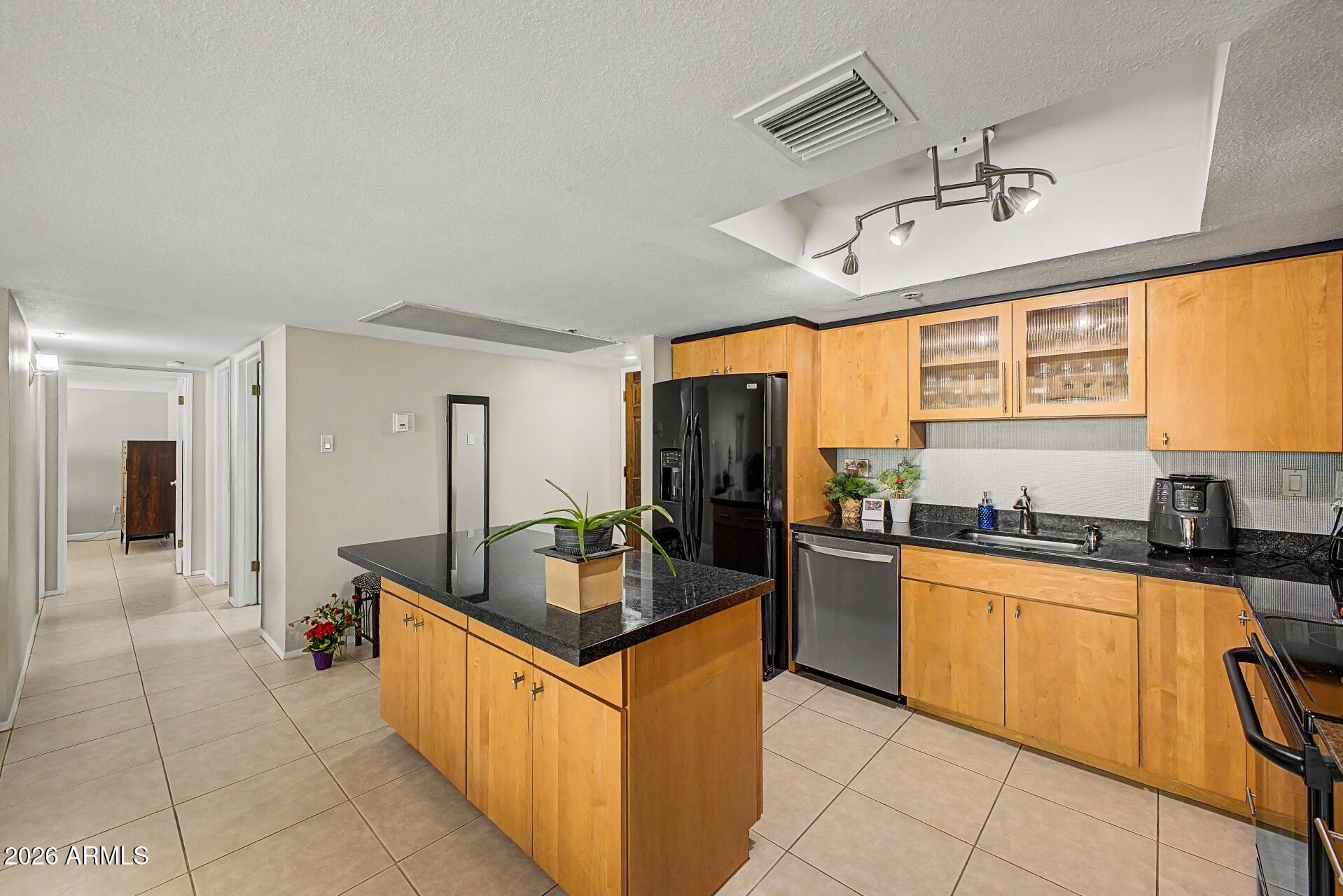 7860 E CAMELBACK Road 309