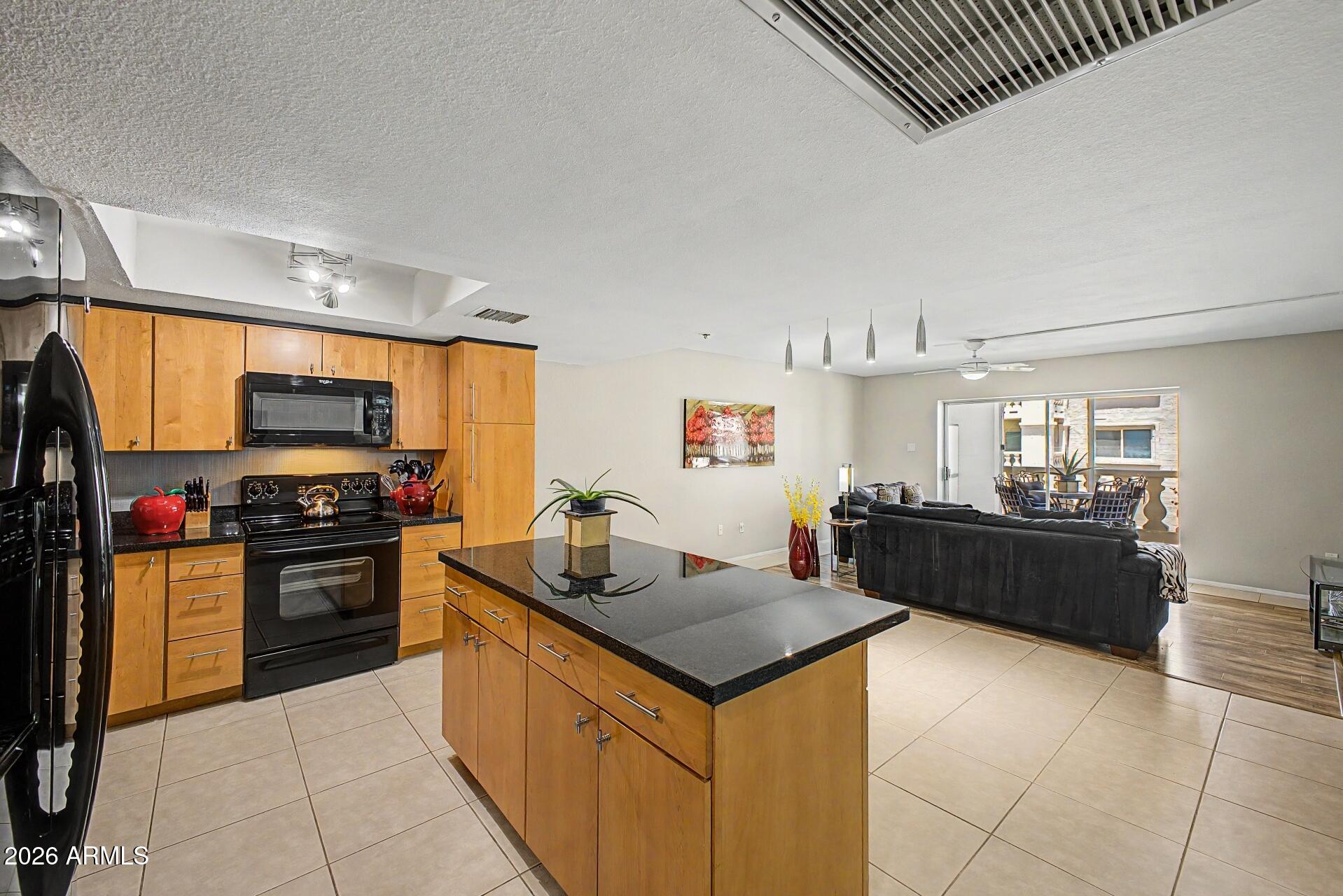 7860 E CAMELBACK Road 309