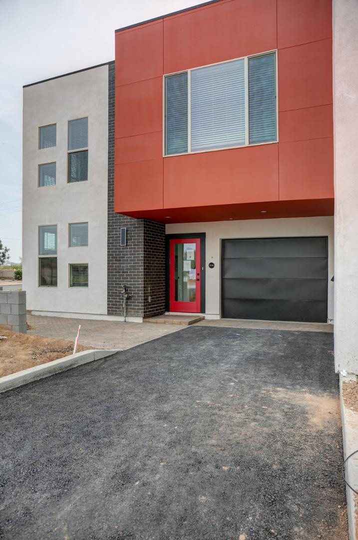 630 N Power Road 137