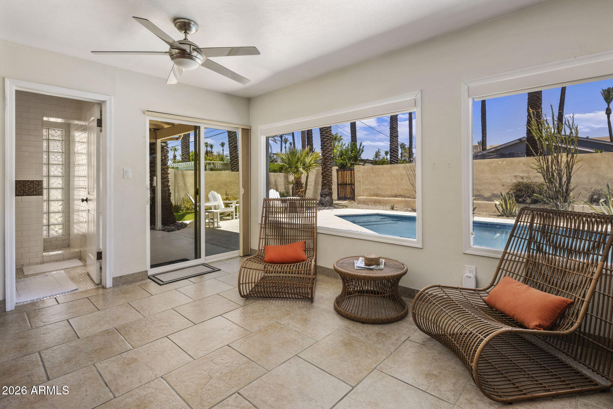 4312 E SELLS Drive