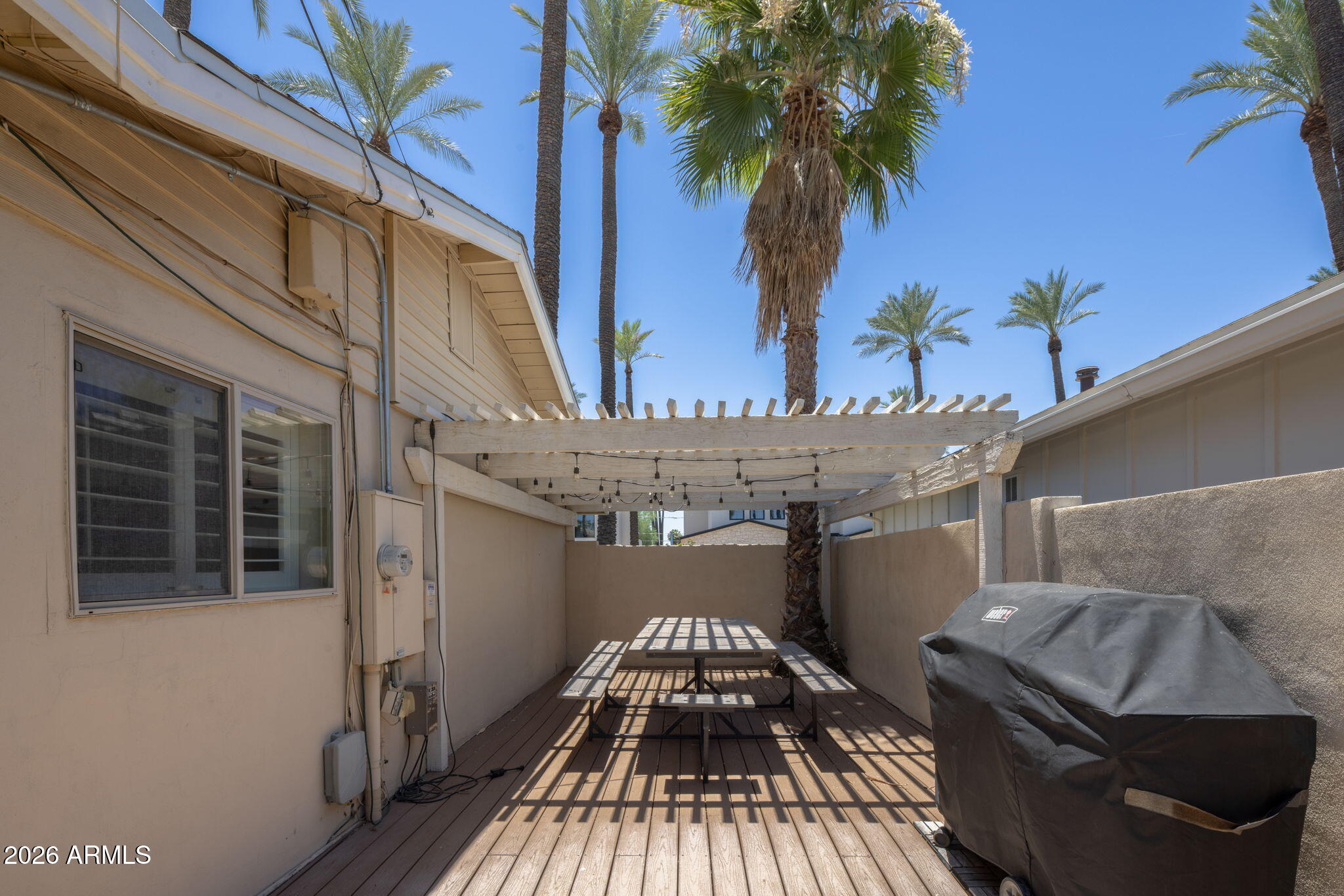 4312 E SELLS Drive