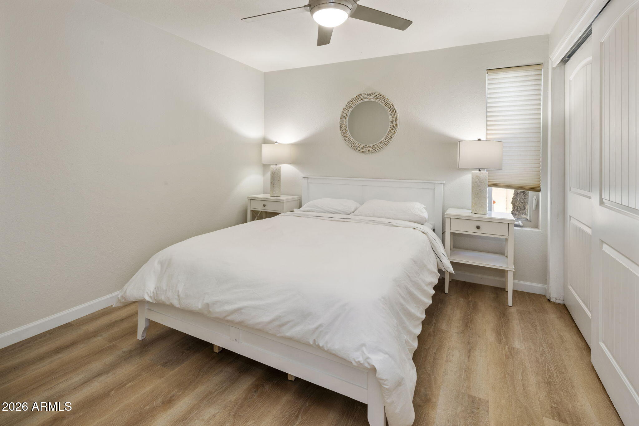 4312 E SELLS Drive